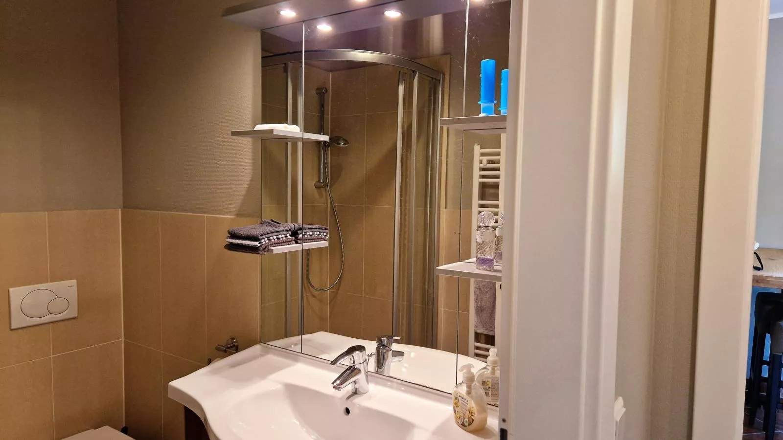 Residenz Aichwaldsee-Badezimmer