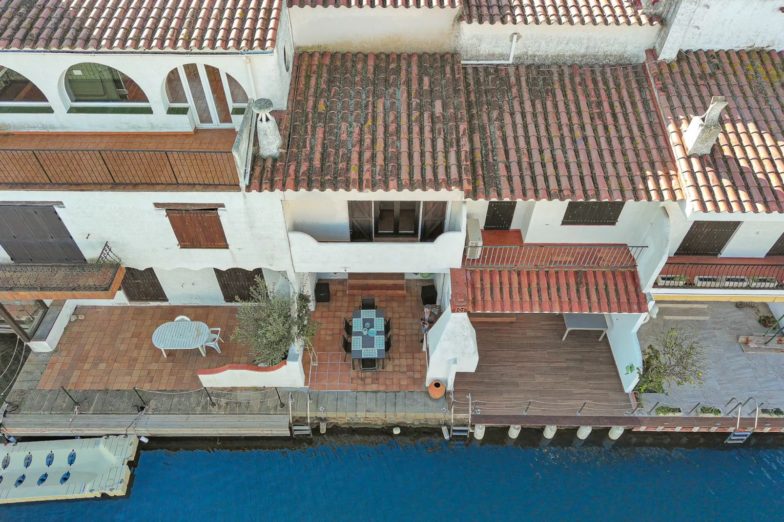 ISLA CARTAGO 49 Empuriabrava-Exterior summer