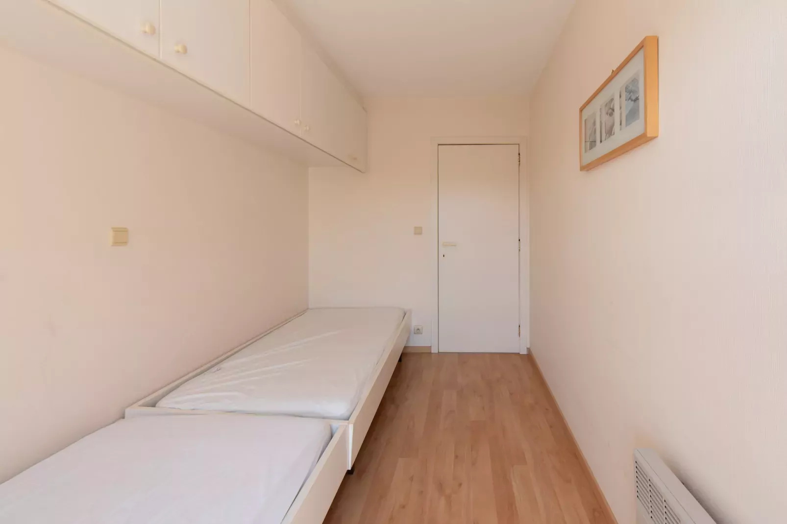 MESANGES 0802/ 8A-Schlafzimmer