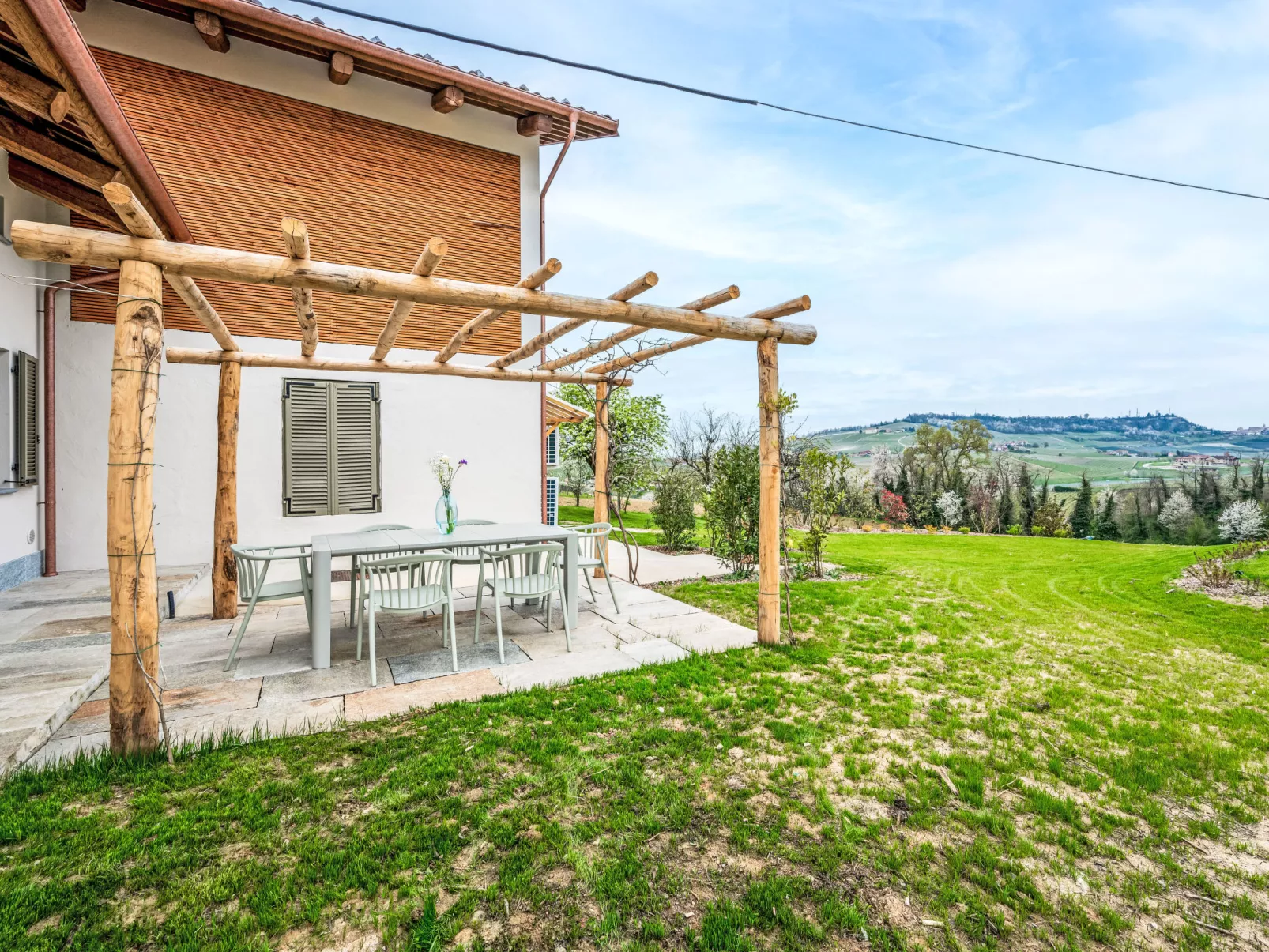 Cascina Luscai-Draußen