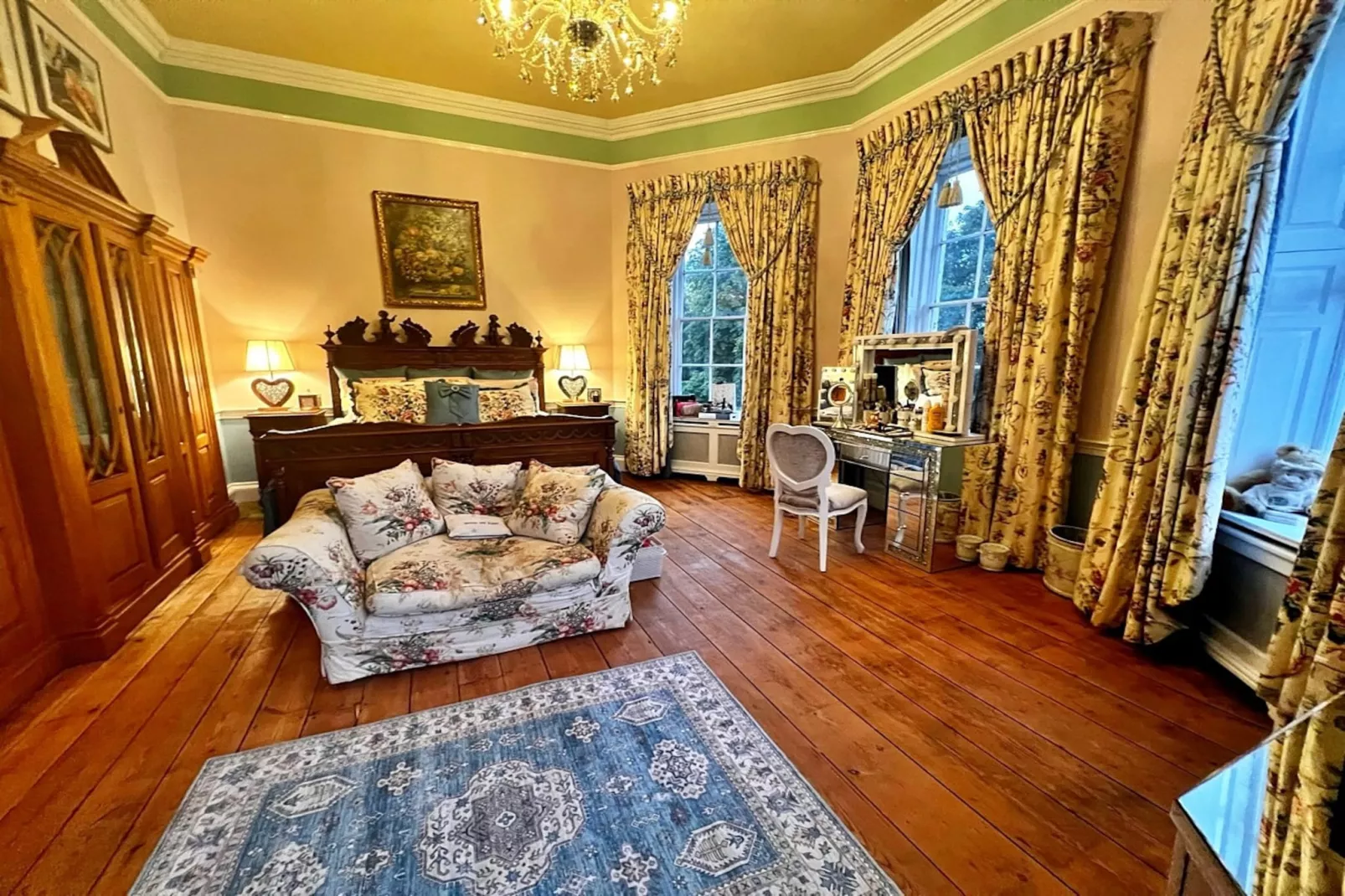 Walcot Hall-Bedroom