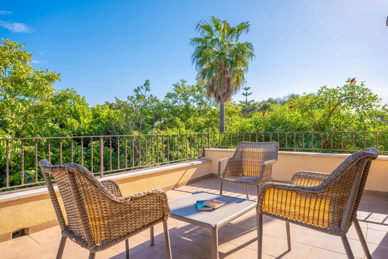 Can Boi Den Cifre-Terrassenbalkon