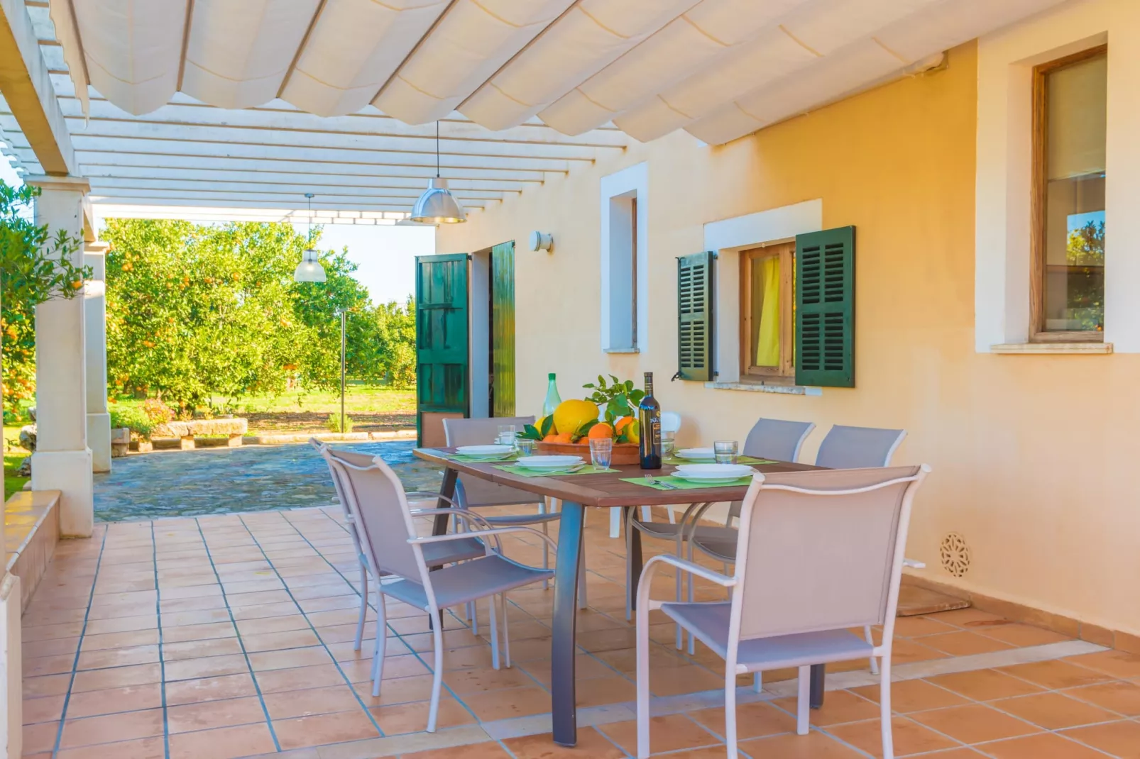 Can Rafelino-Balcon-terrasse