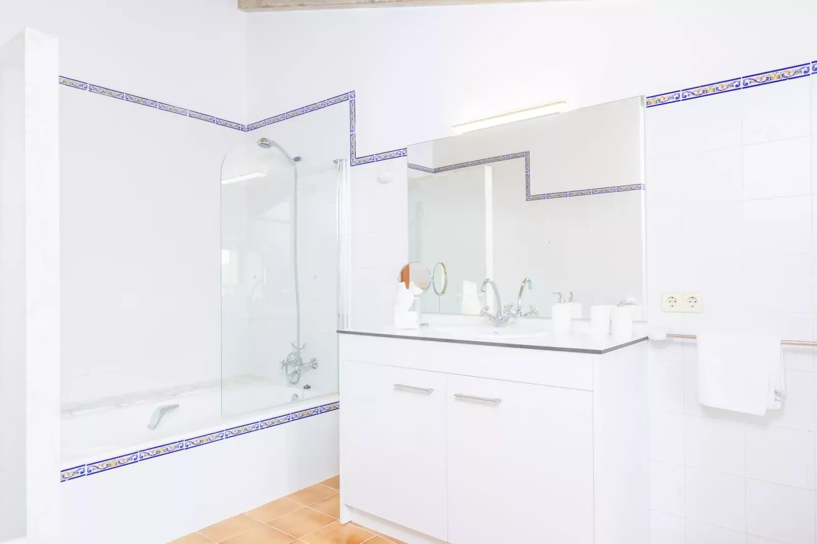 Finca Can Setri-Bathroom