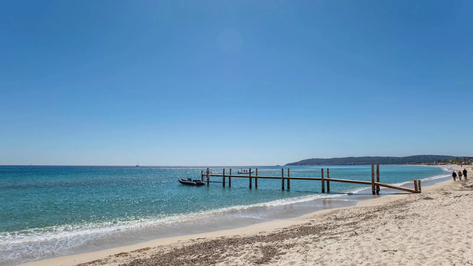 Les Romarins-Areas summer 1km