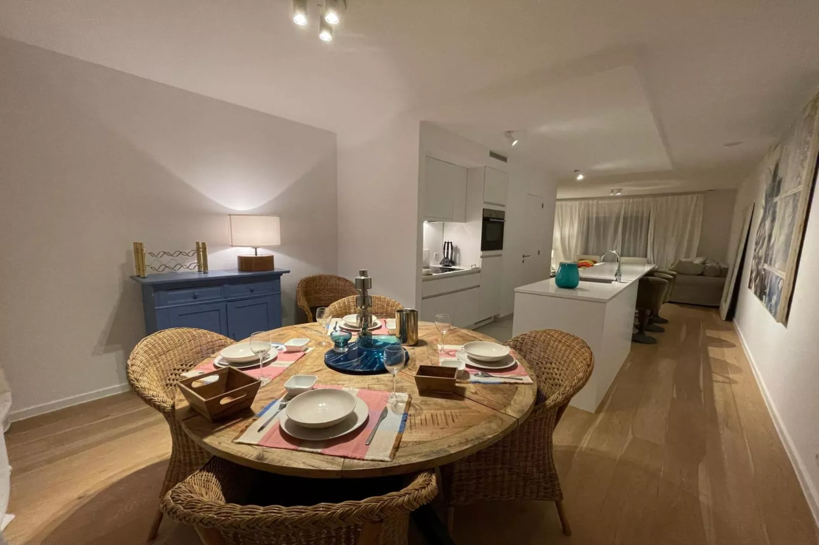 Luxe appartement Montoyer-Dining room