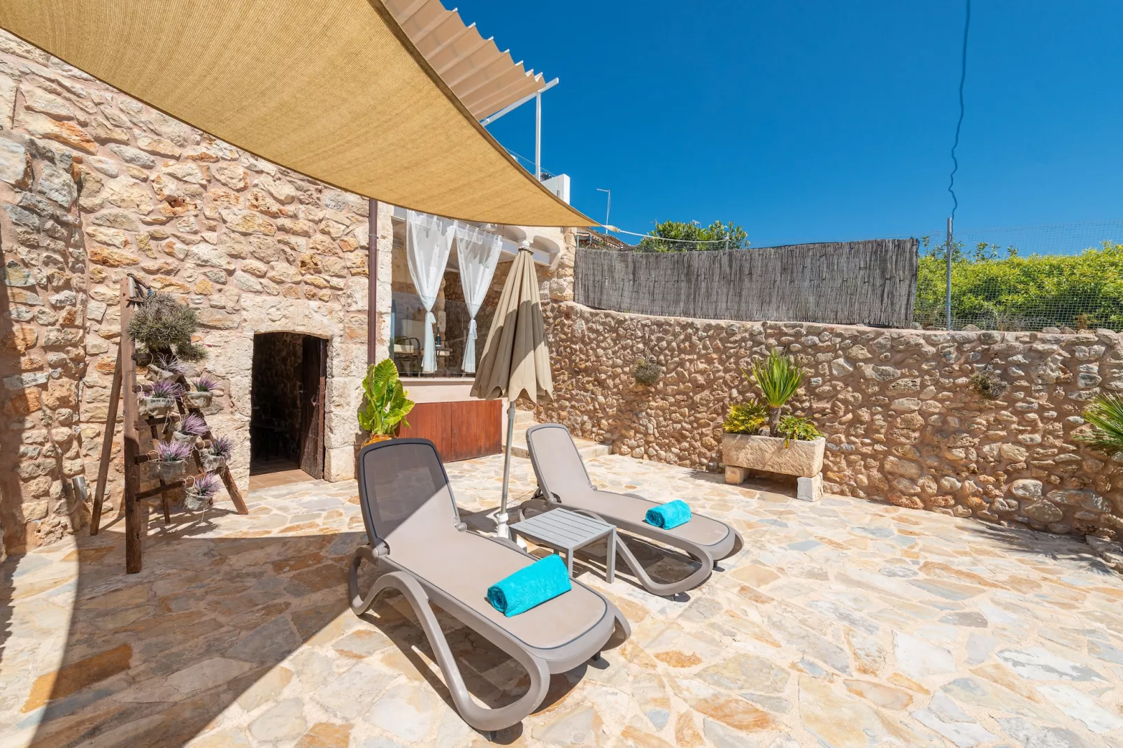 Casa Del Sol-Image-tags.