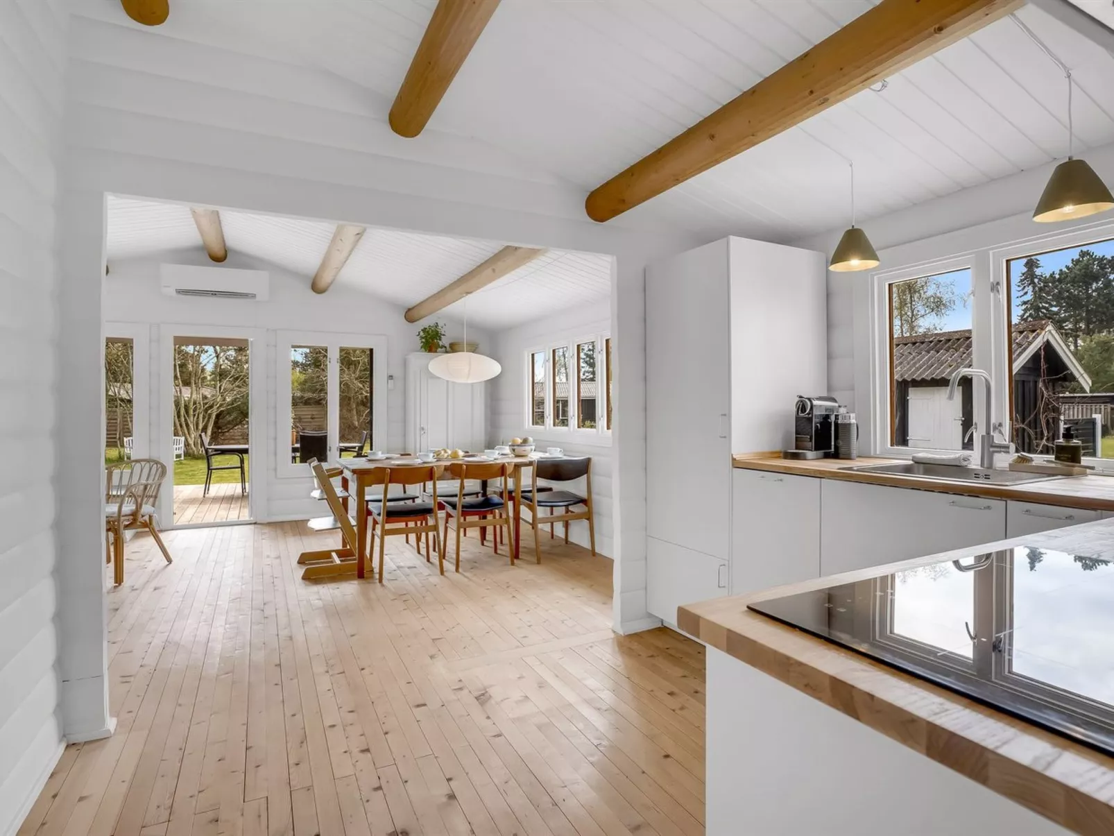 "Bengta" - 500m from the sea-Inside