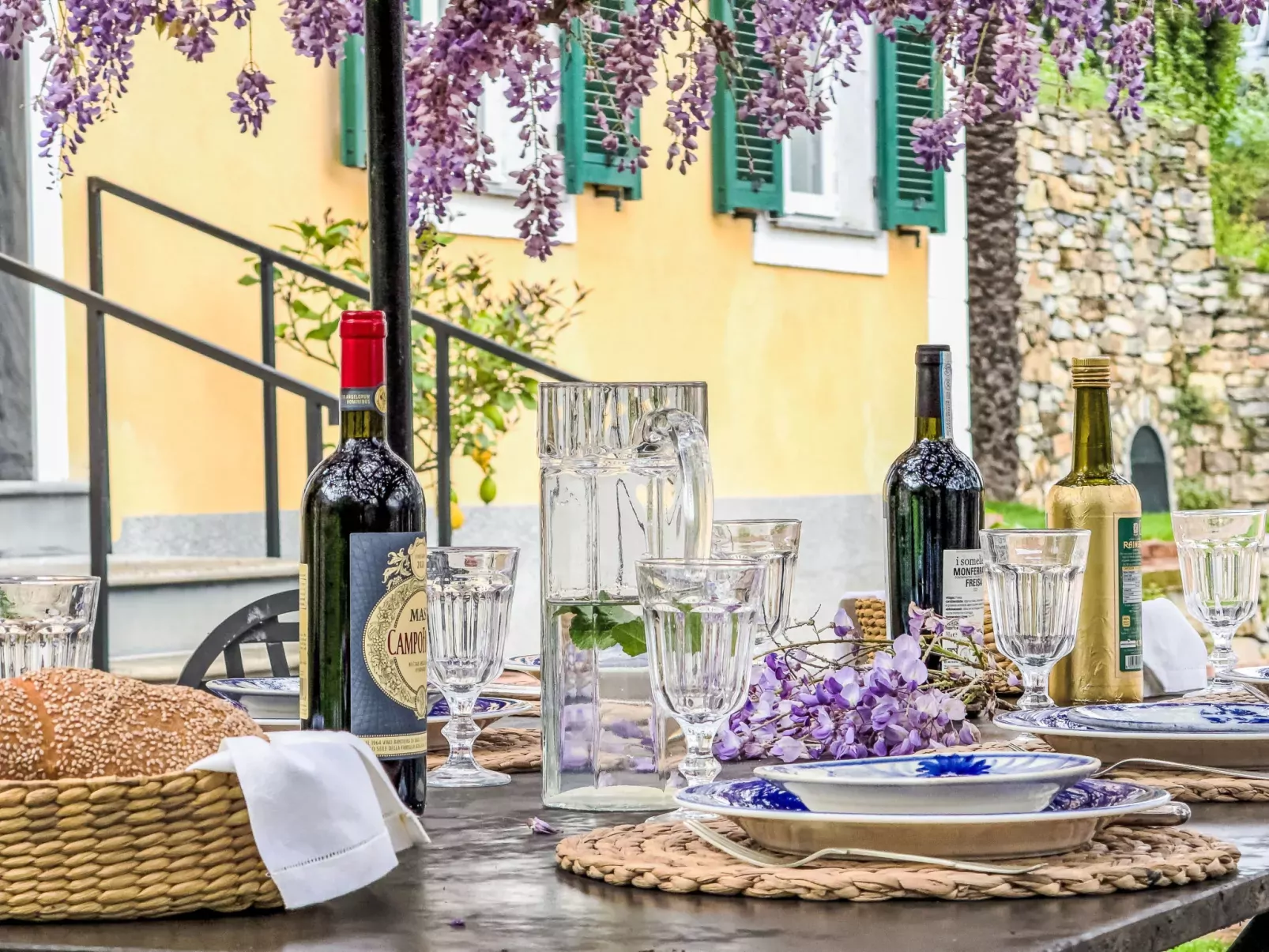 La Vigna-Outside