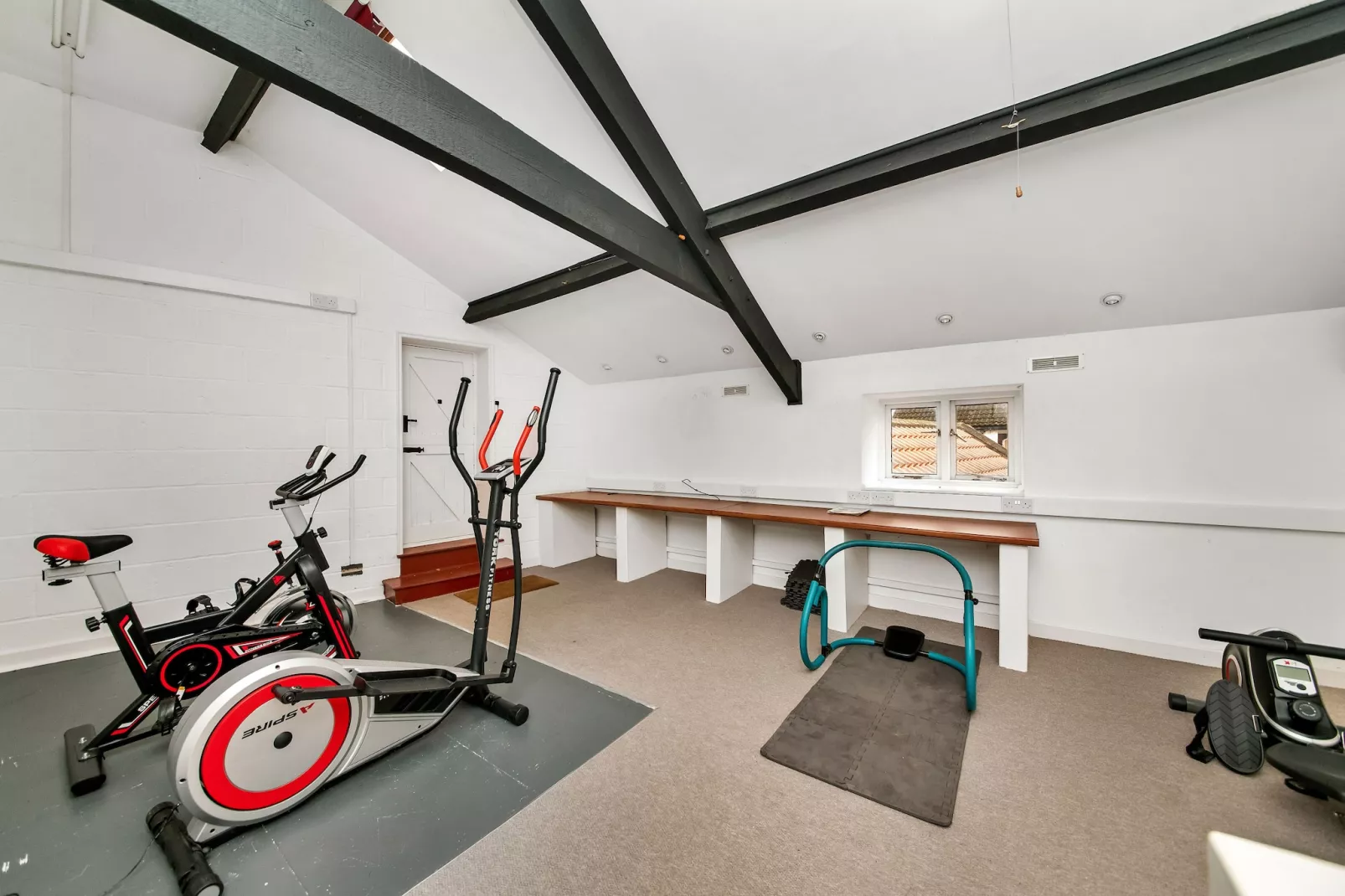 Low Green Cottage-Facilities