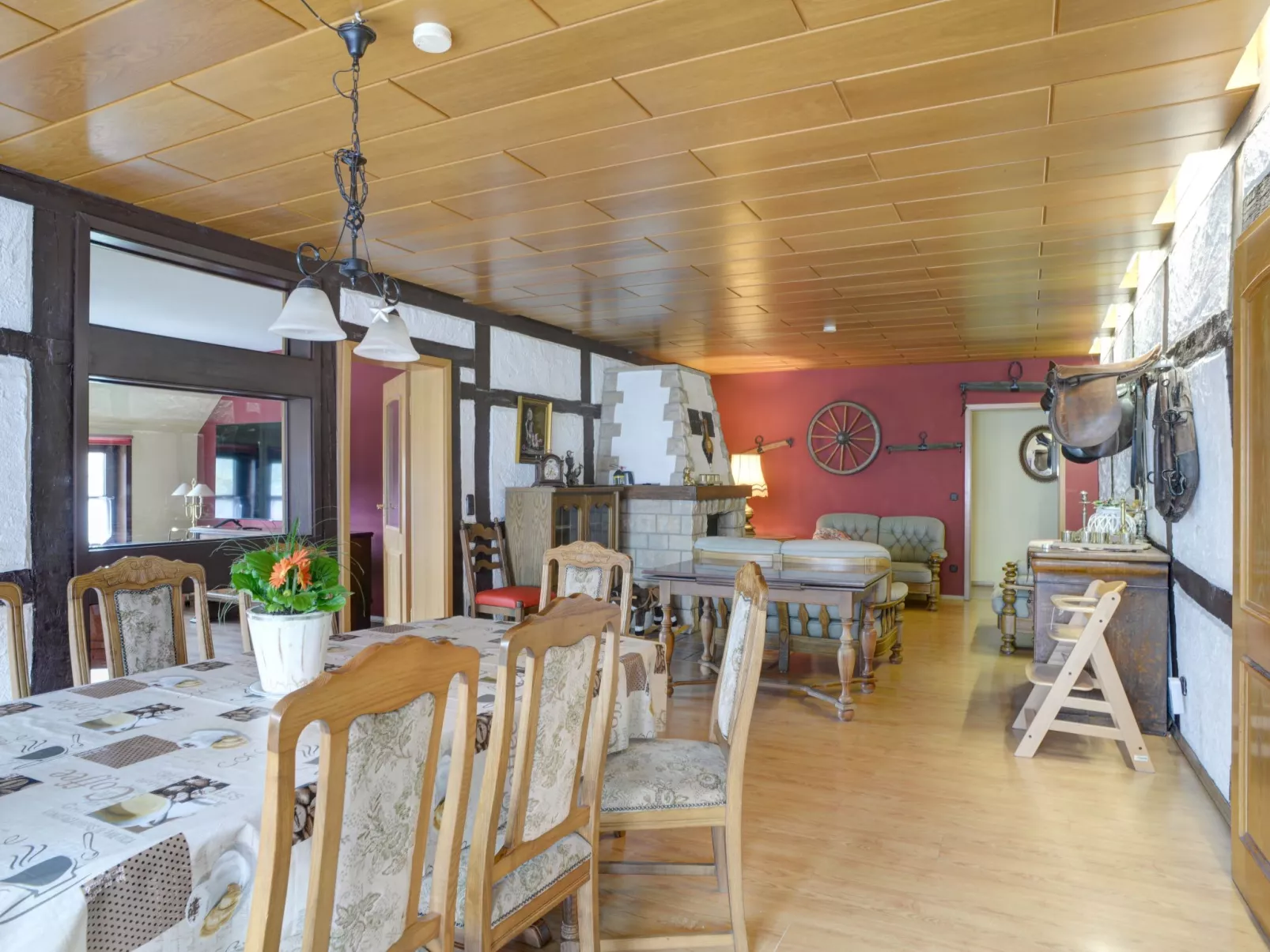 Berghof Hohe-Inside