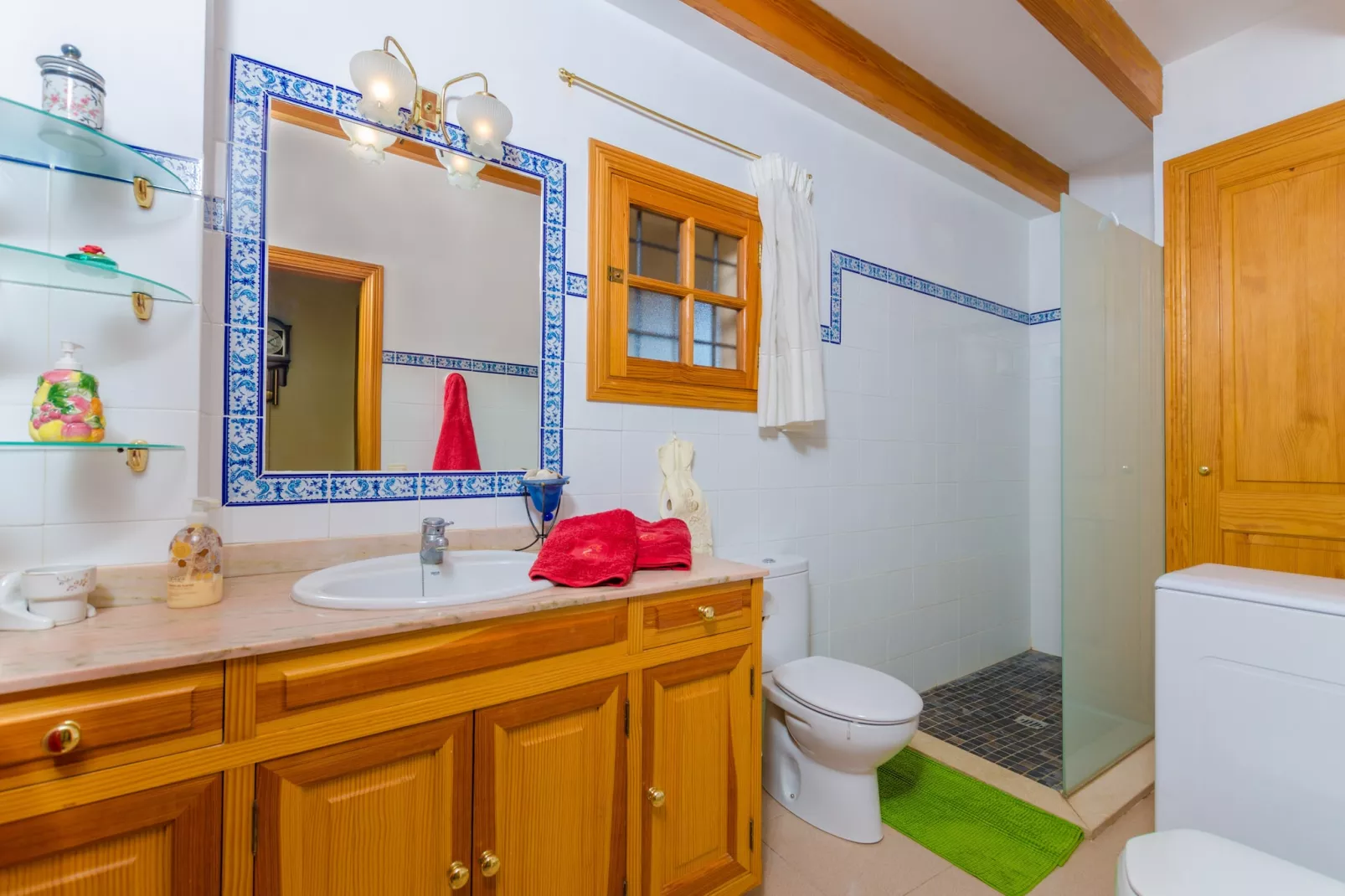 Sabor De Cas Ferrer-Bathroom