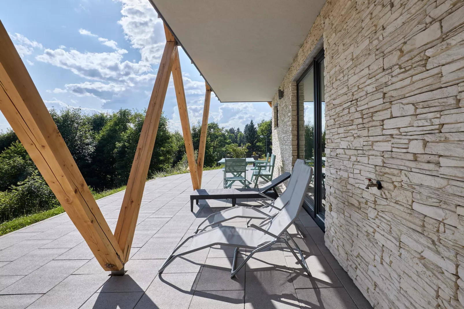 Benecko LBZ170-Terrasse