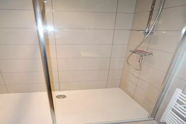 SENATOR 0601/ 6AF-Bathroom