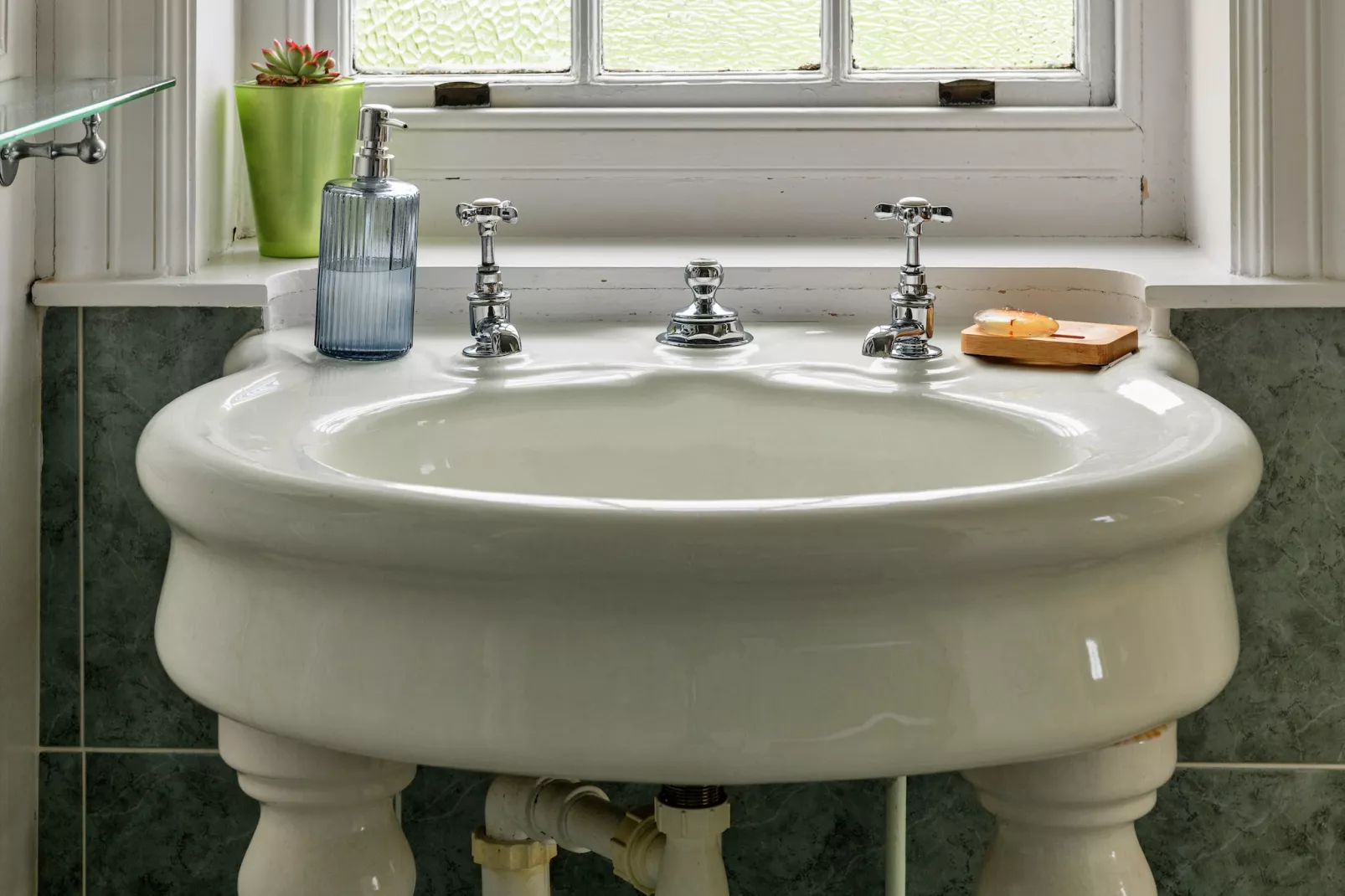 Clift Hill-Bathroom