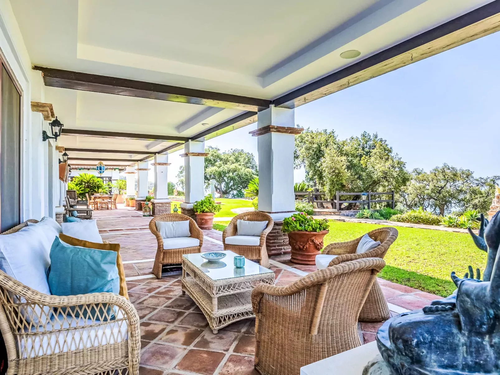 Villa Serena-Outside