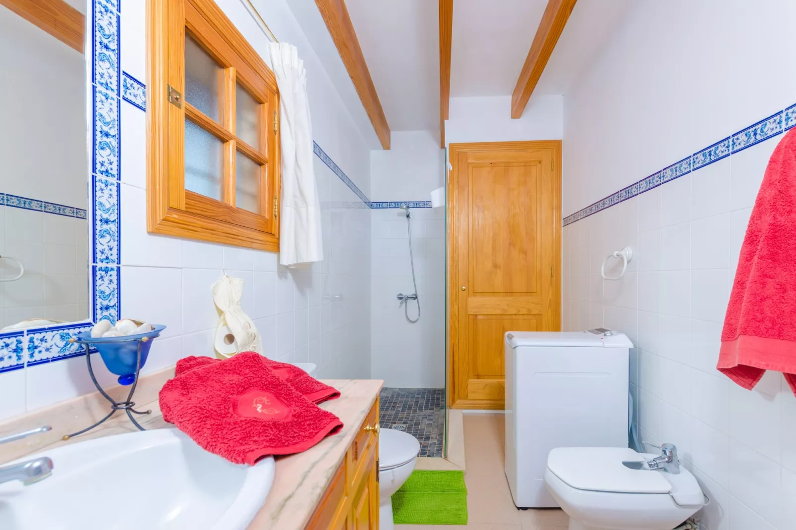 Sabor De Cas Ferrer-Bathroom