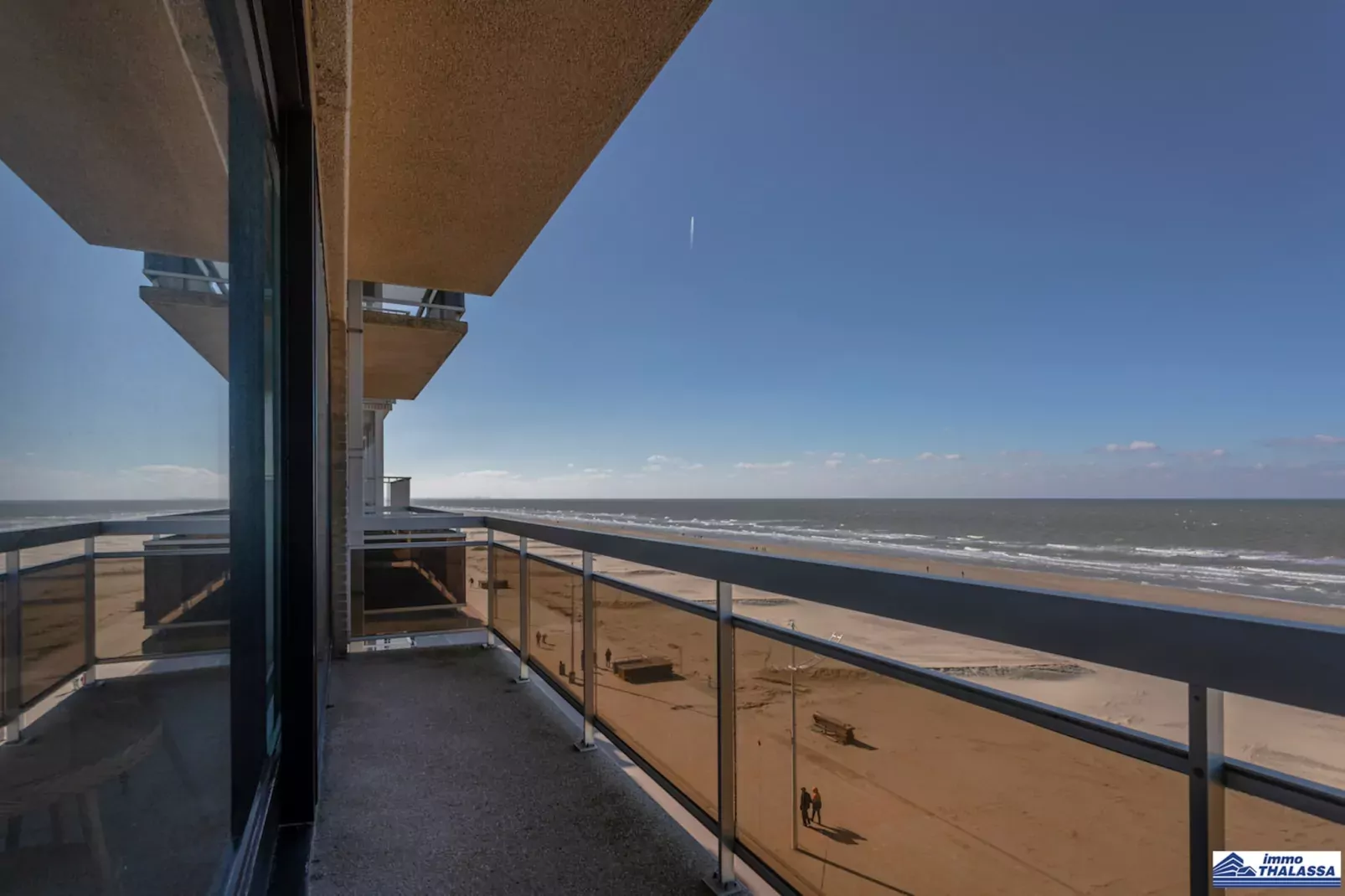 Quo Vadis 0501 + garage 83-Balcon-terrasse