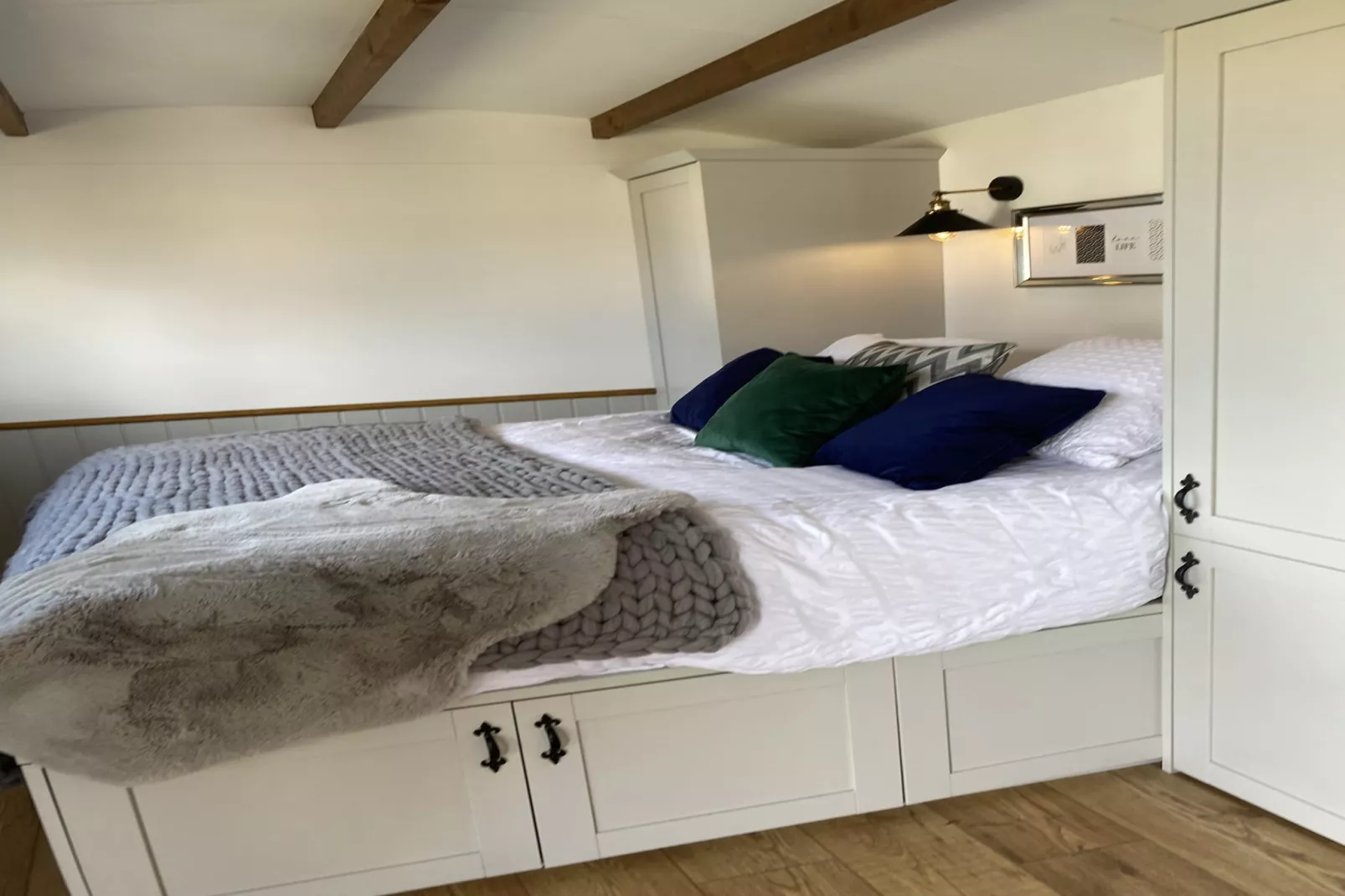 Walcot Hall-Bedroom