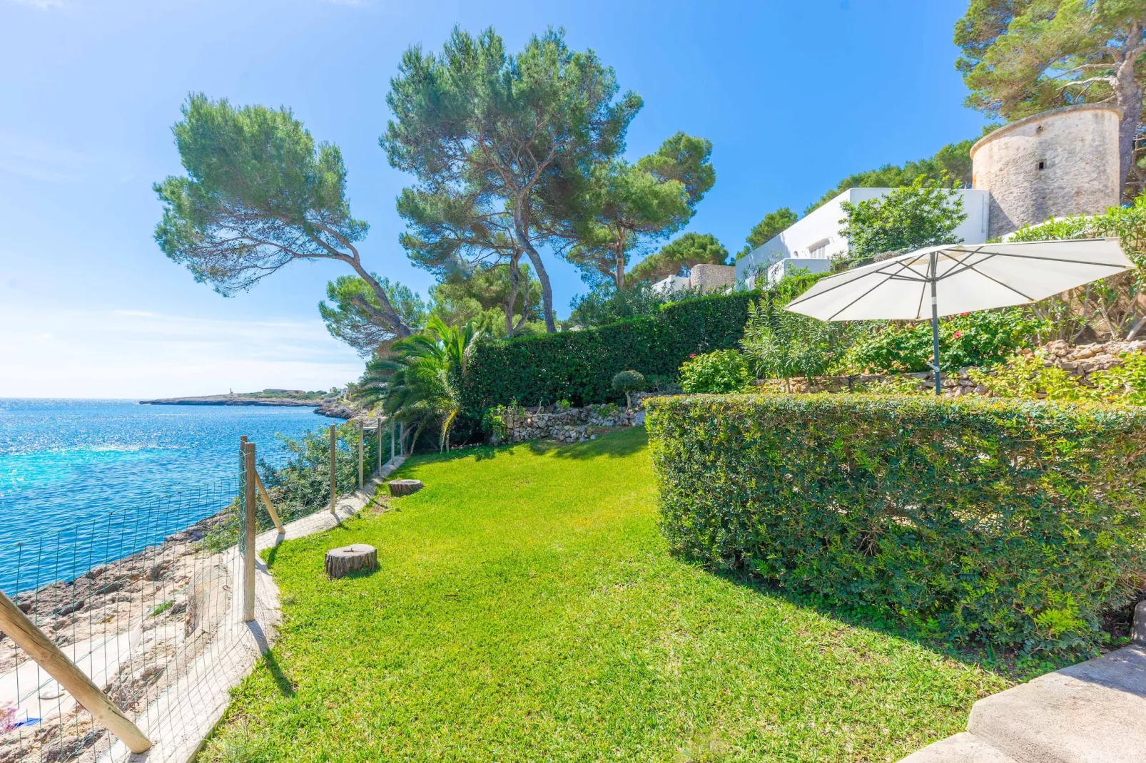 Casa Ramon-Gardens summer