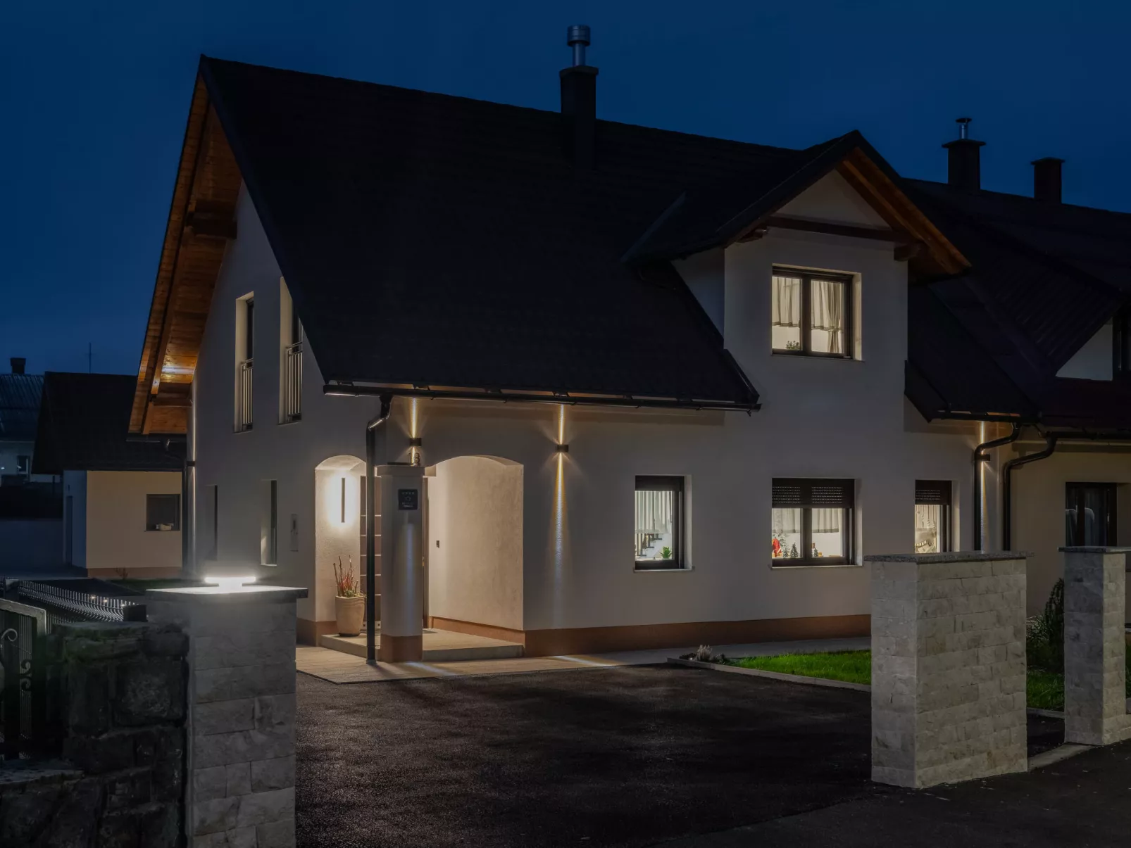 Holiday House Arni-Outside