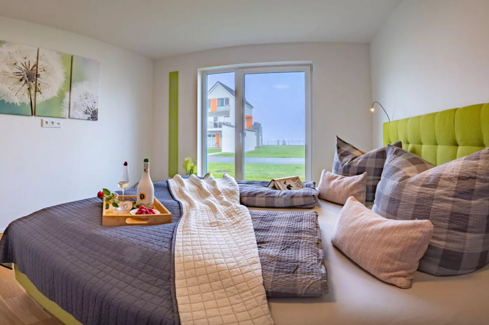 424127-Schlafzimmer