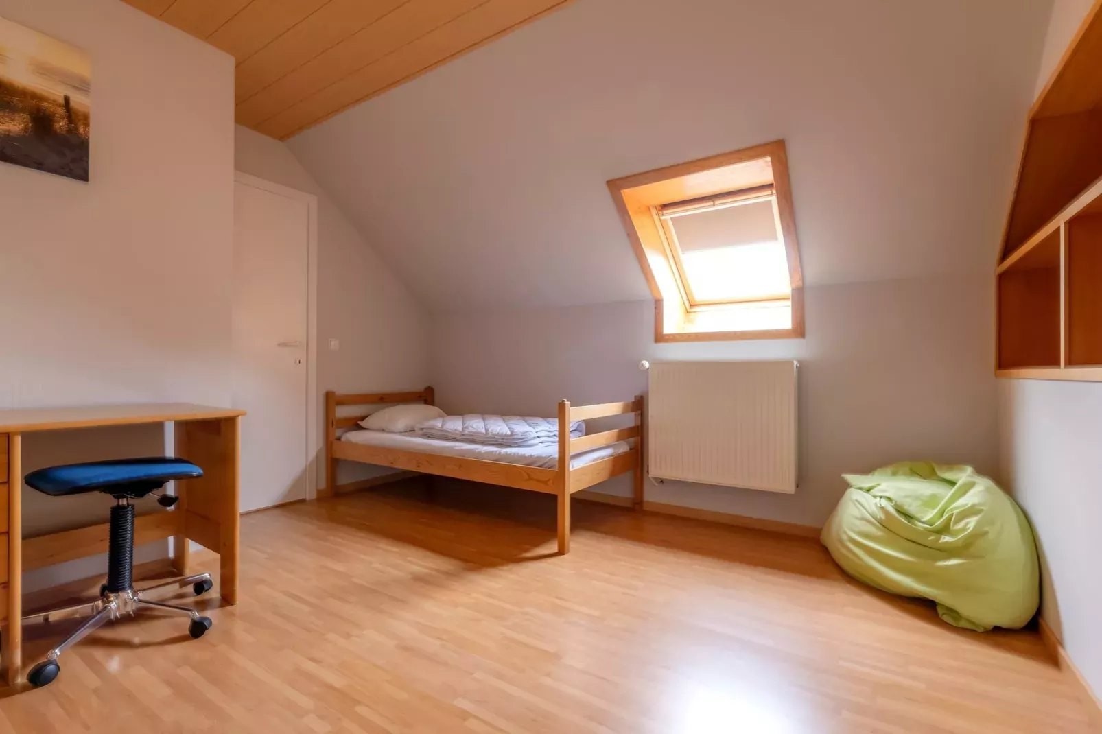 At Home-Chambre