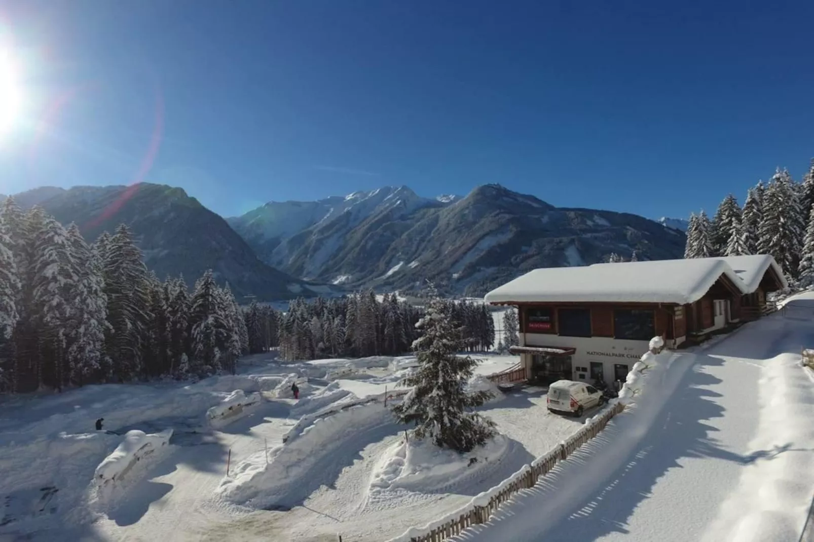 Nationalpark Chalet Schneespitze-Area winter 1km