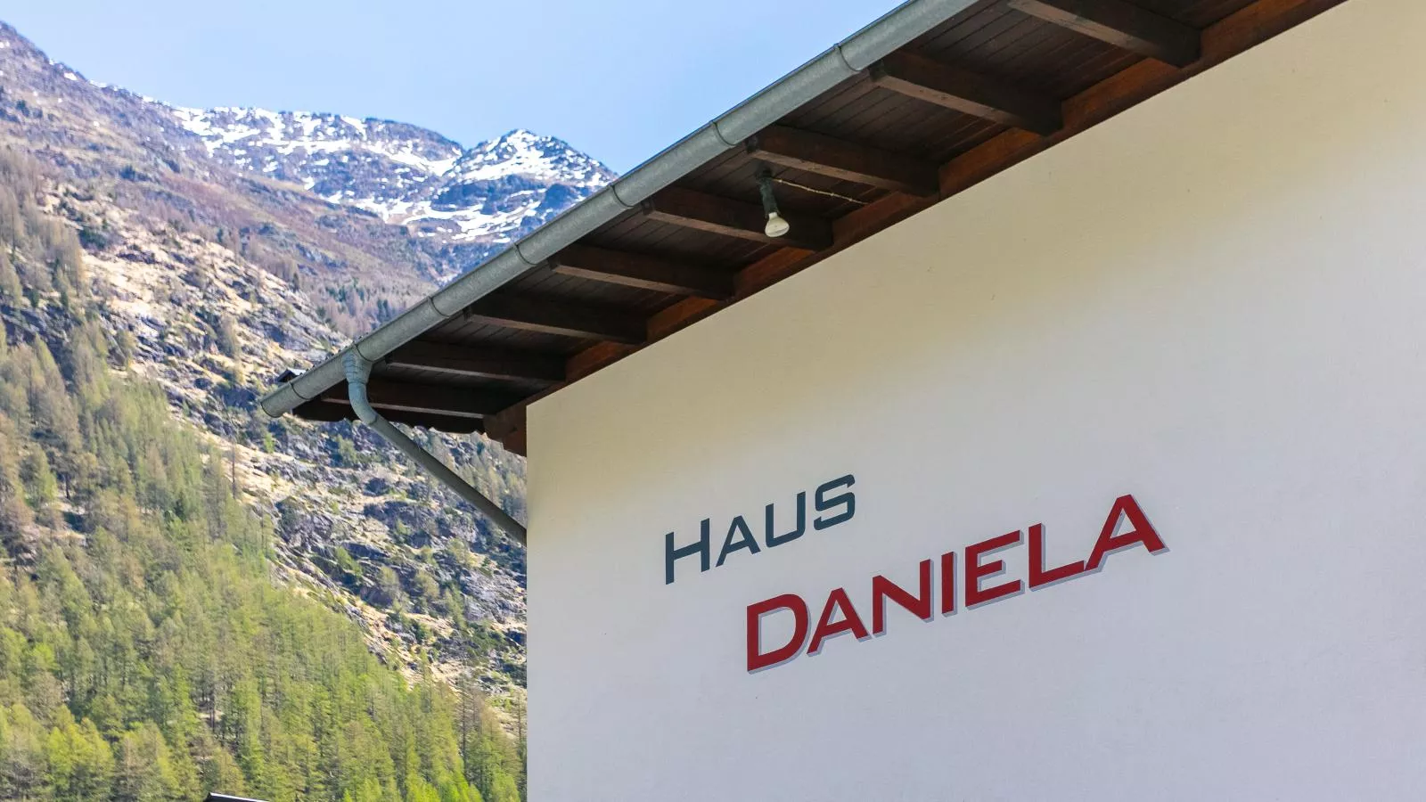 Haus Daniela-Außenbereich Sommer