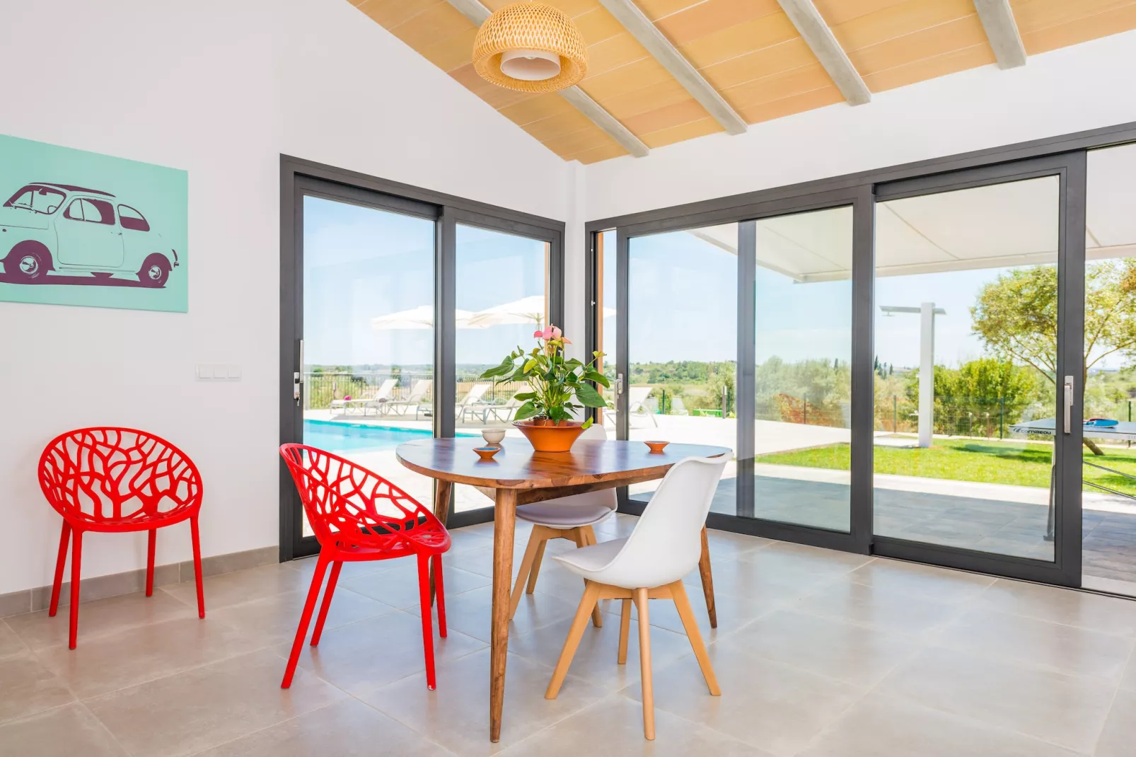 Son Vador-Dining room