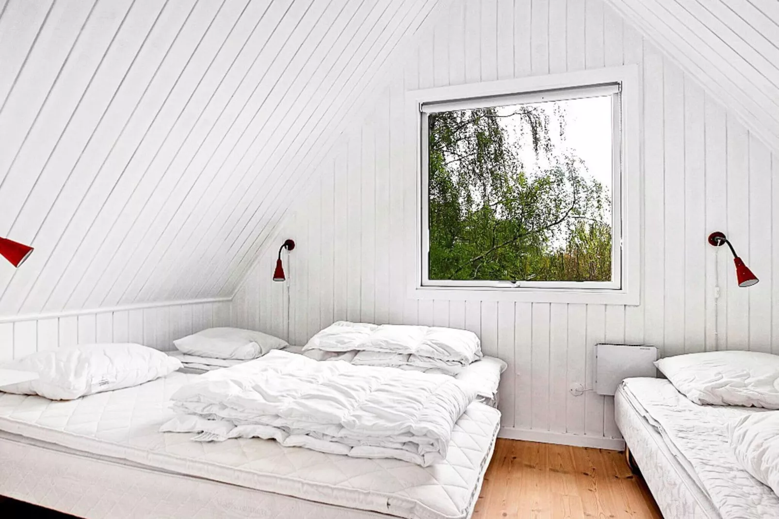 12 person holiday home in Glesborg-Indoor