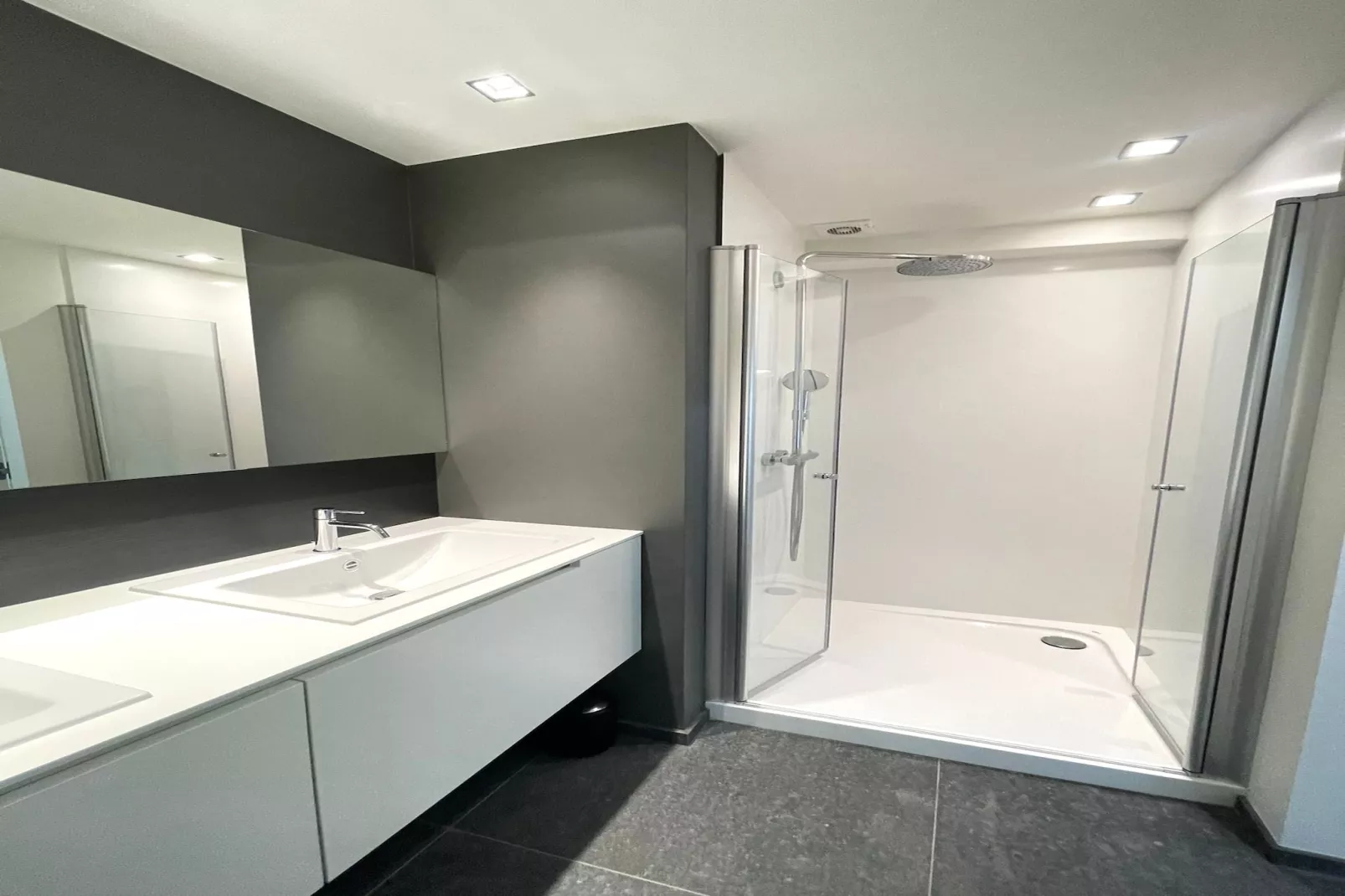 MARTINY 0801-Badezimmer