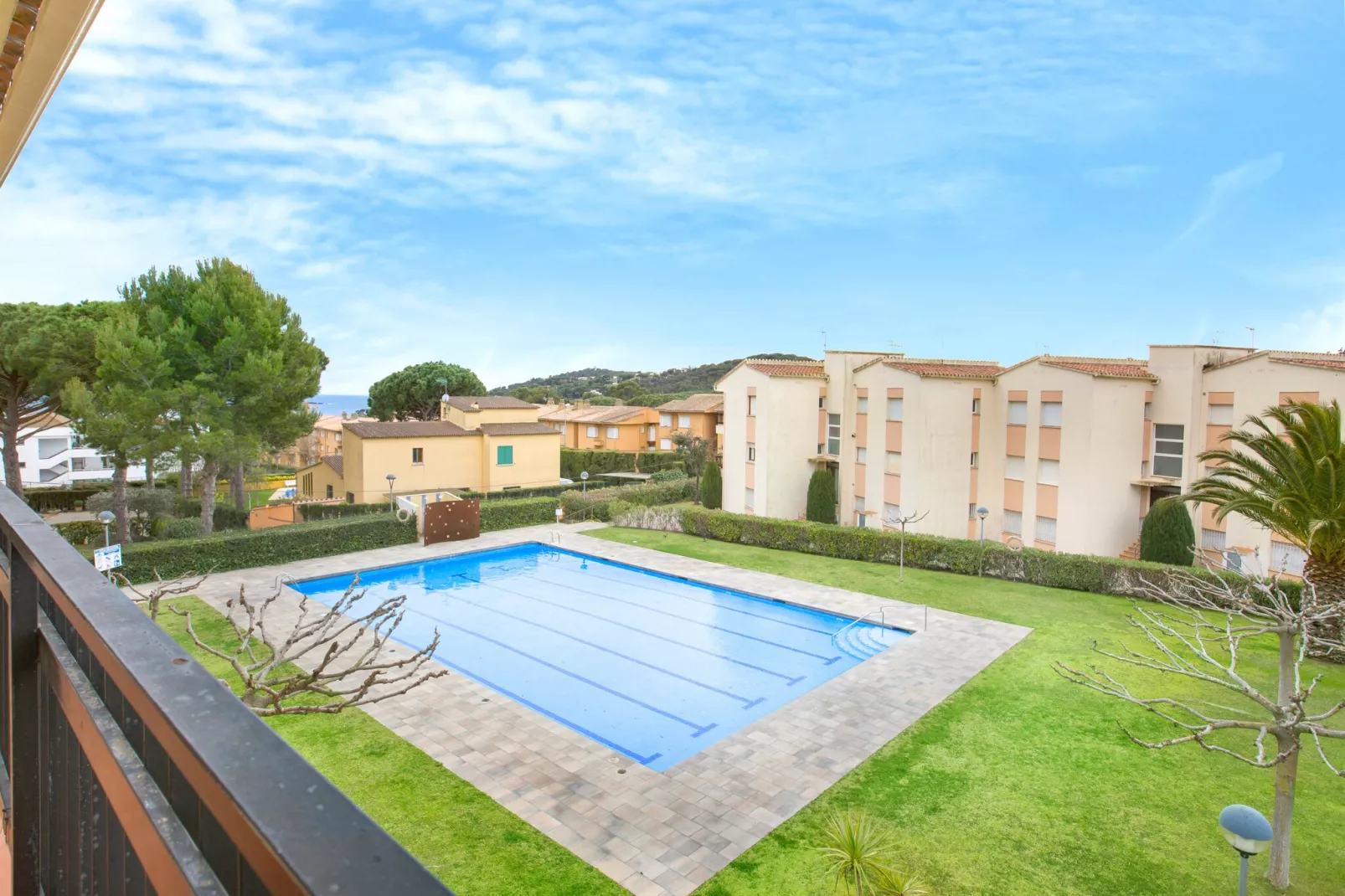 Costa Brava X-3-Außenbereich