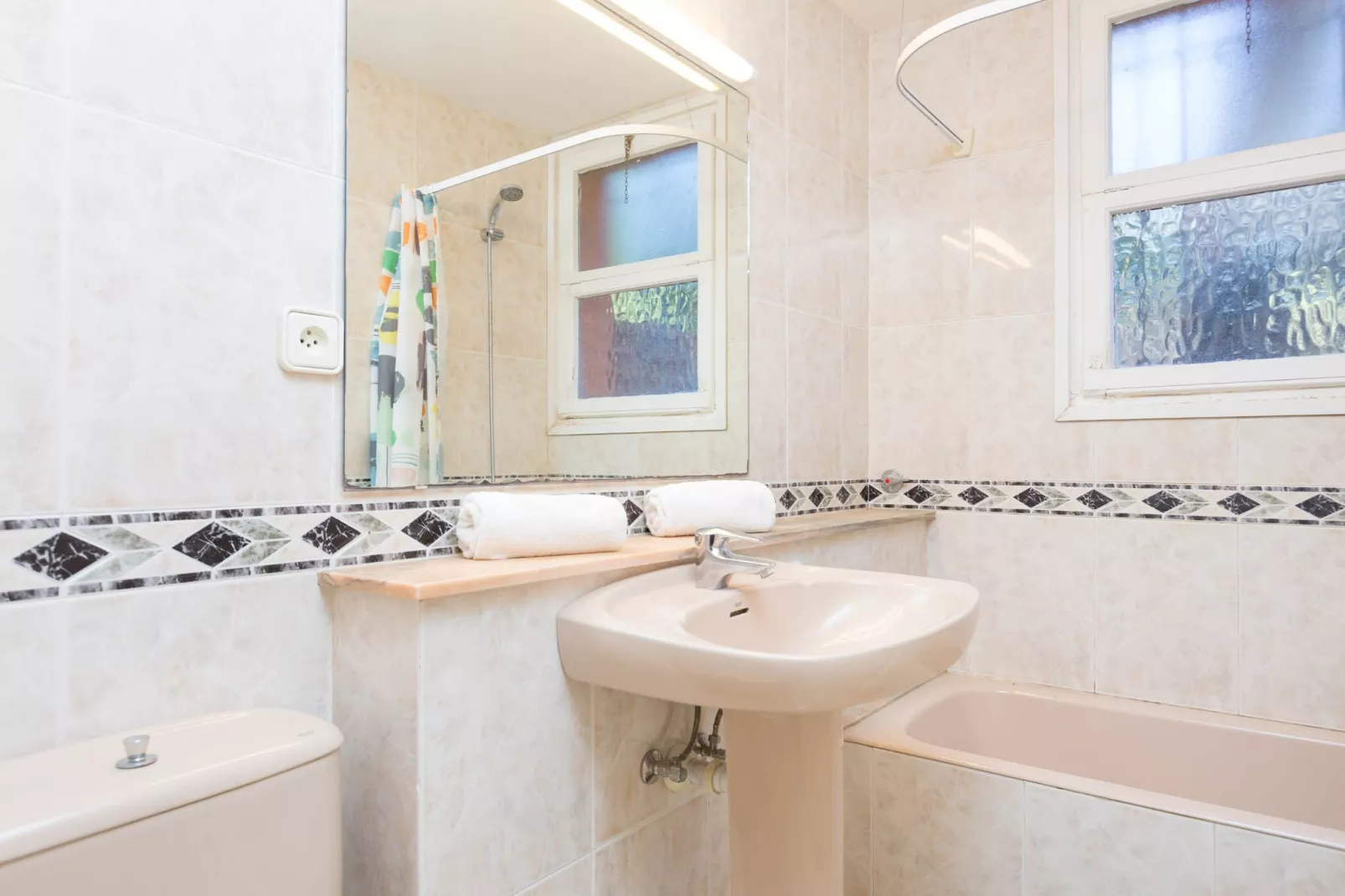 Carena Pl-Bathroom