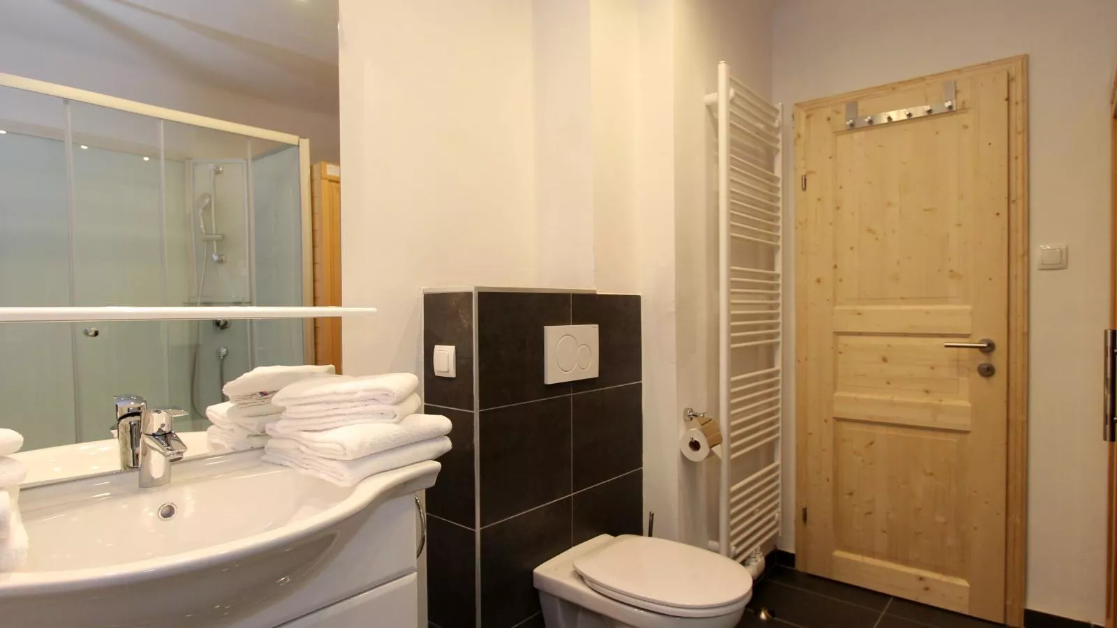 Die Bergliebe-Bathroom