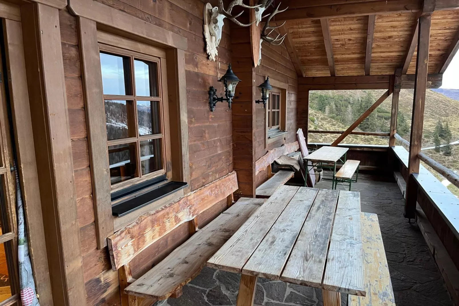 Edelweisshütte-Terrassenbalkon