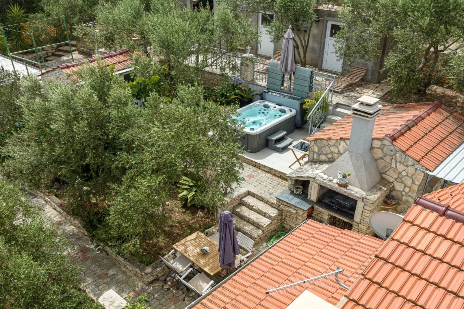 Stone House Blaca - Two Bedroom Stone House with Terrace and Sea View-View