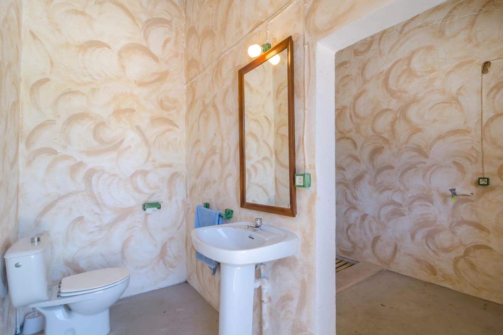 Finca Son Colom-Badezimmer