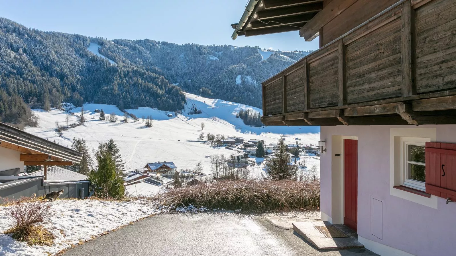 Kitzbüheler-Alpen Chalet-Empfangshalle