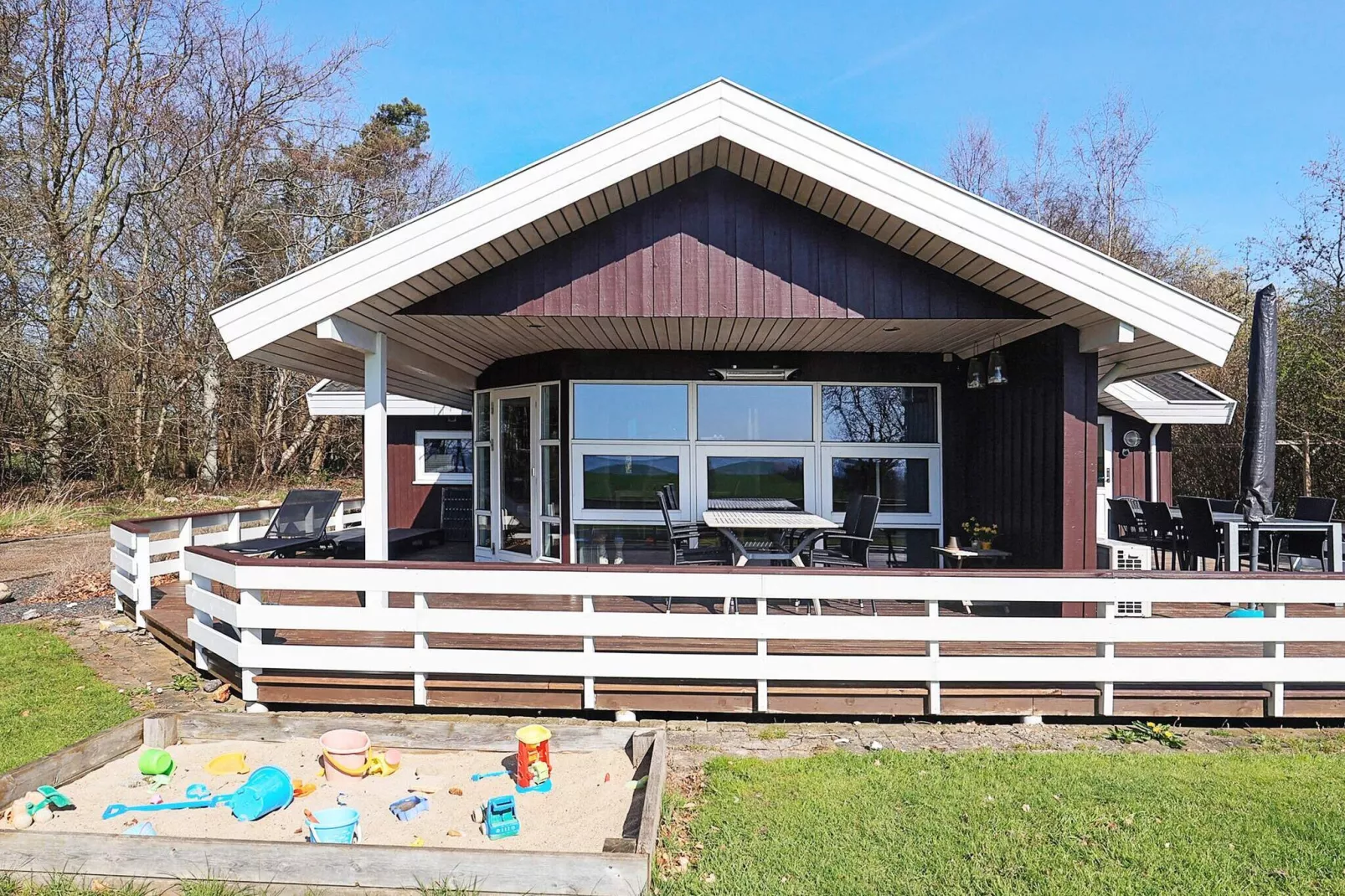 7 person holiday home in Øster Assels