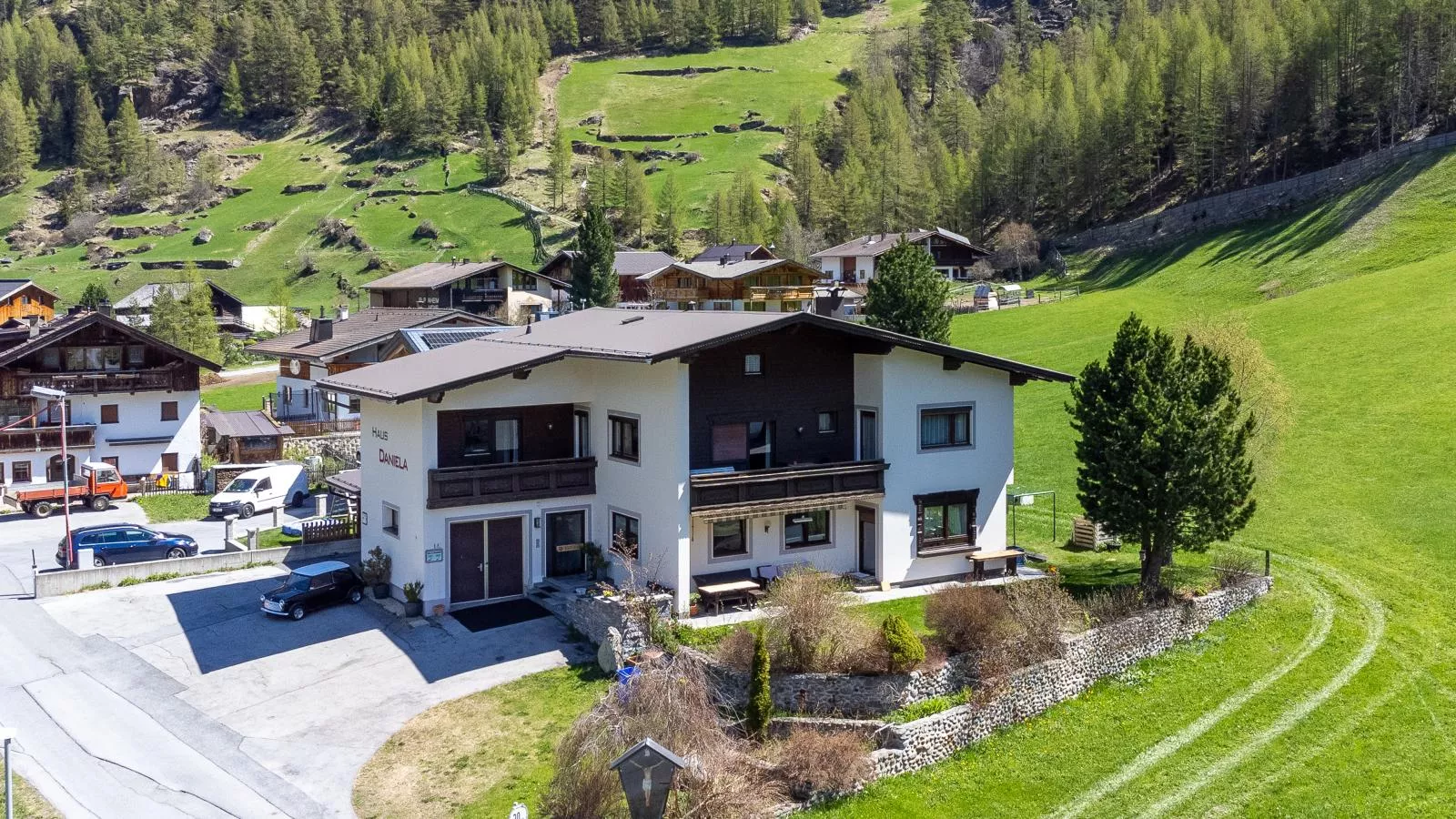 Haus Daniela-Außenbereich Sommer