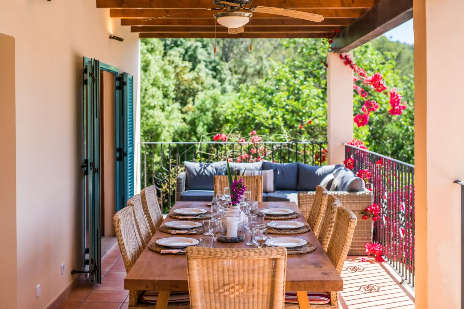 Villa Flores-Terrace