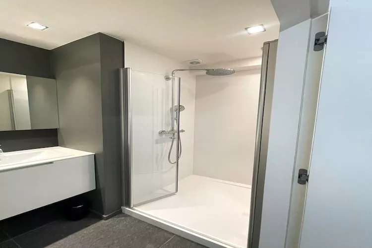 MARTINY 0801-Badezimmer