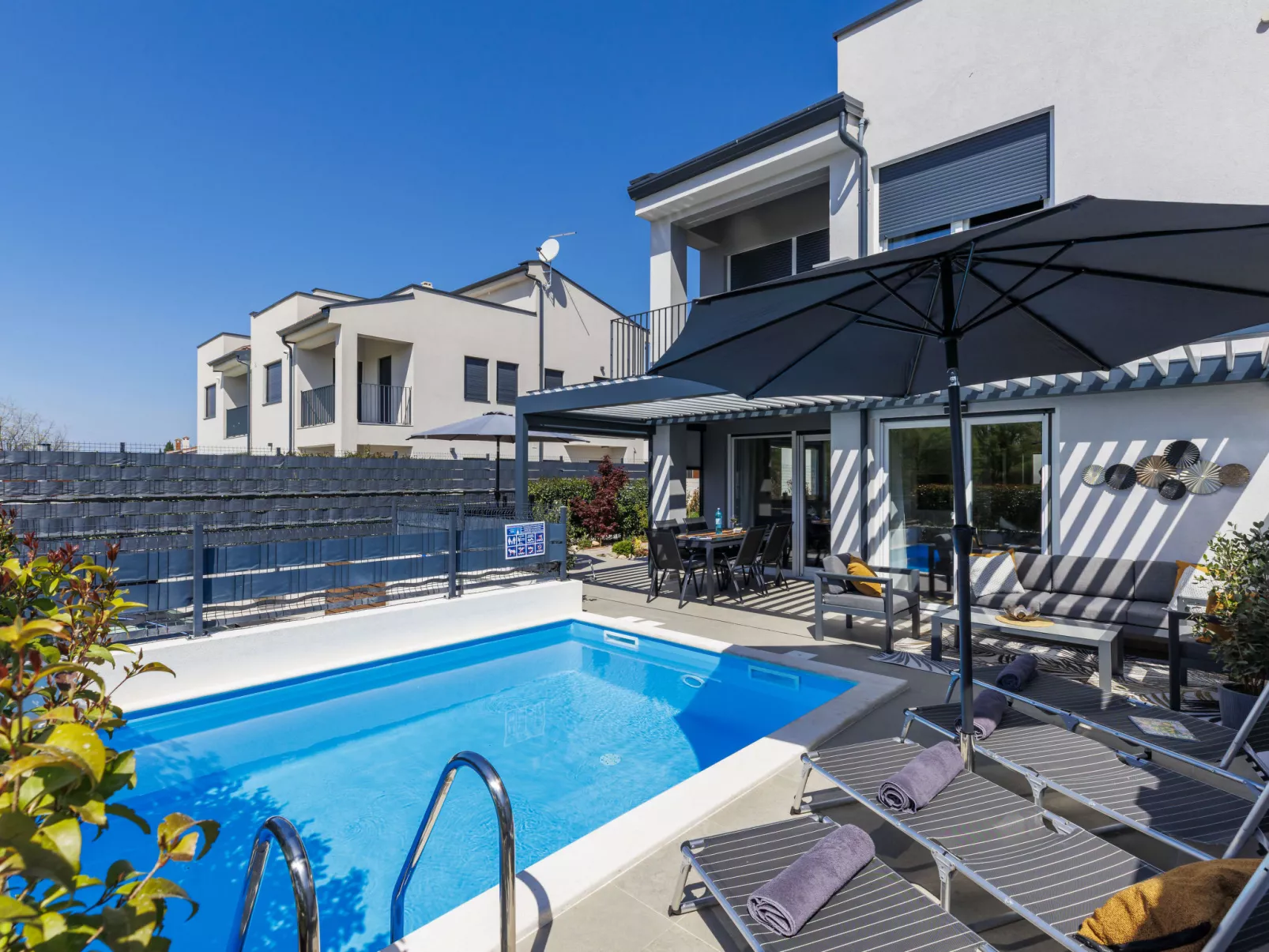 Villa Mira-Dehors