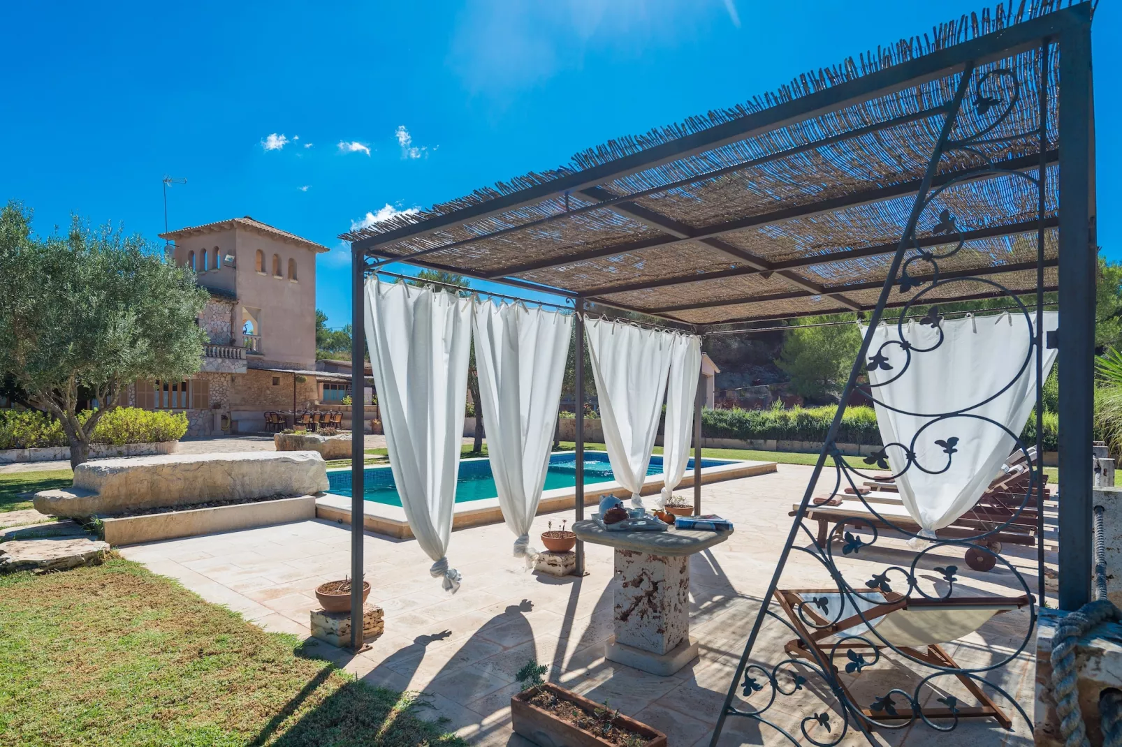 Finca Son Colom-Terrassenbalkon