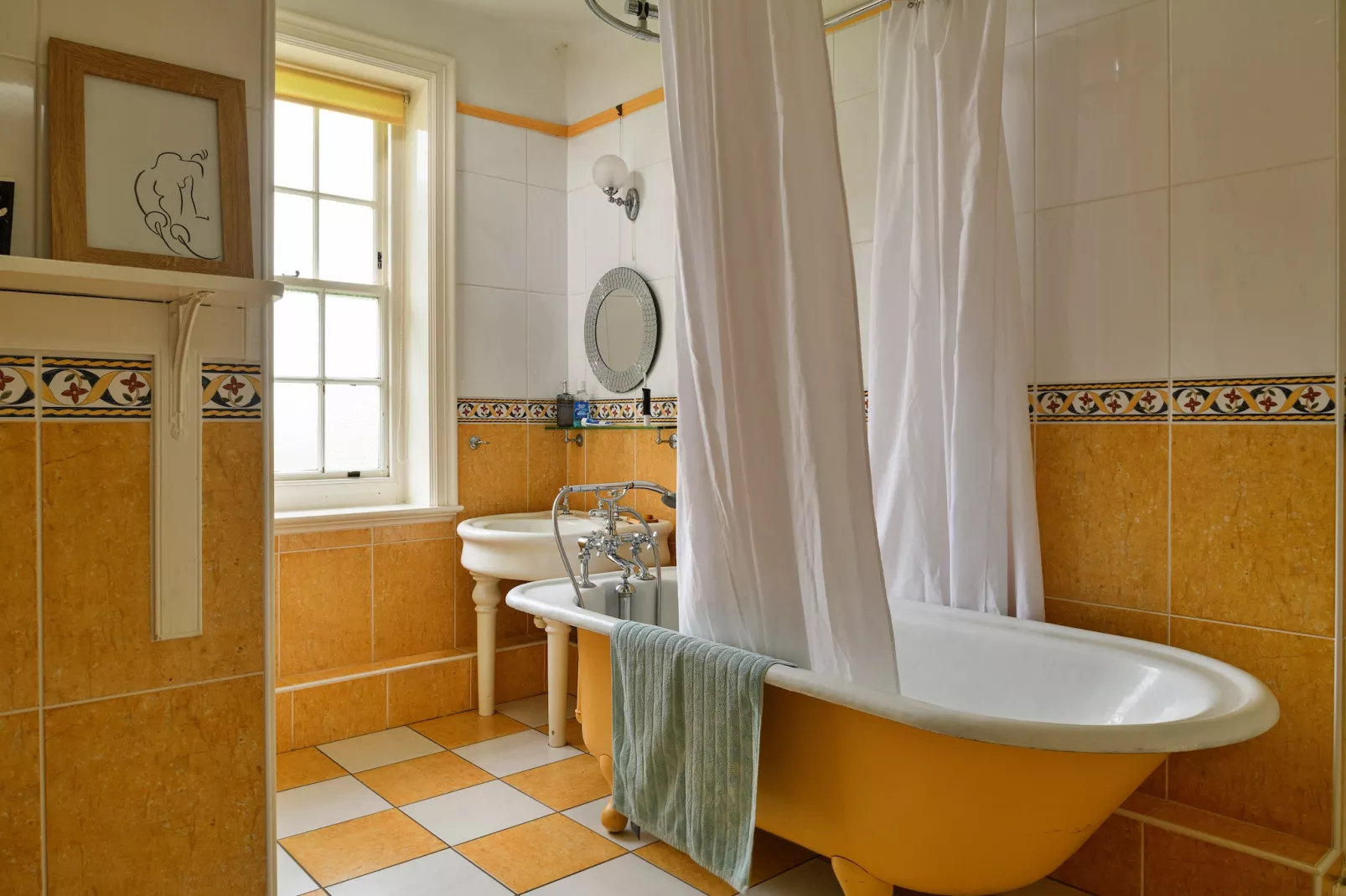 Clift Hill-Bathroom