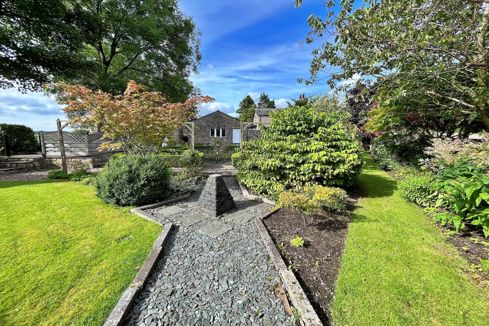 Ivy Cottage-Outdoor