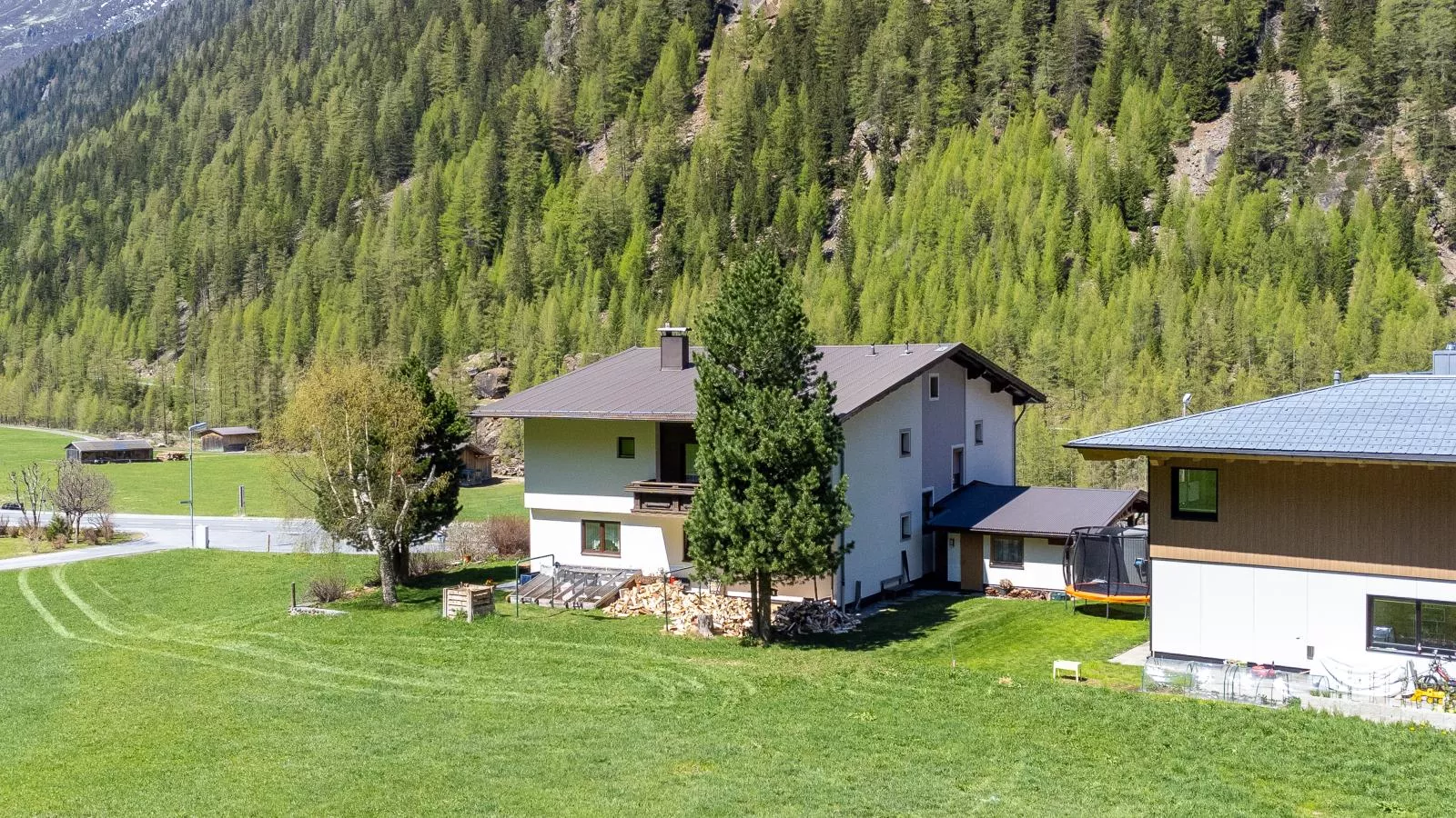 Haus Daniela-Außenbereich Sommer