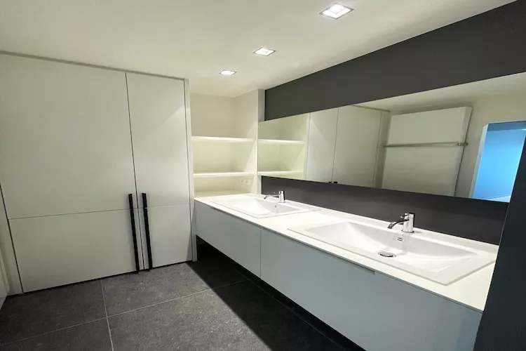MARTINY 0801-Badezimmer