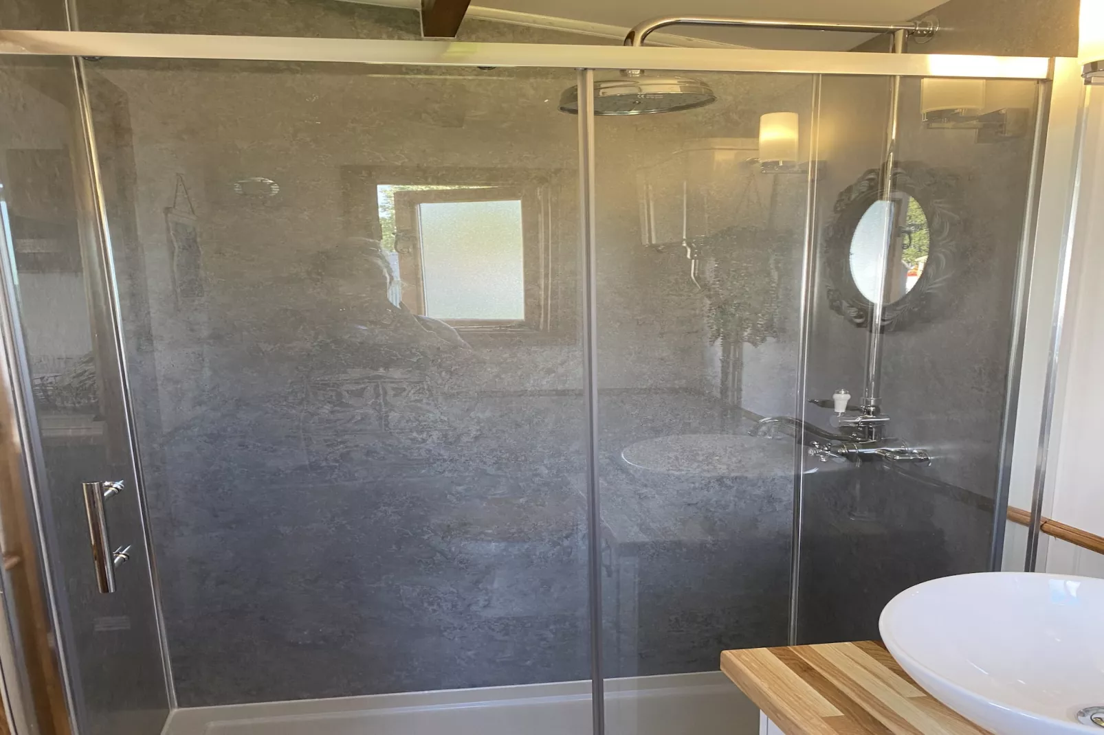 Walcot Hall-Bathroom